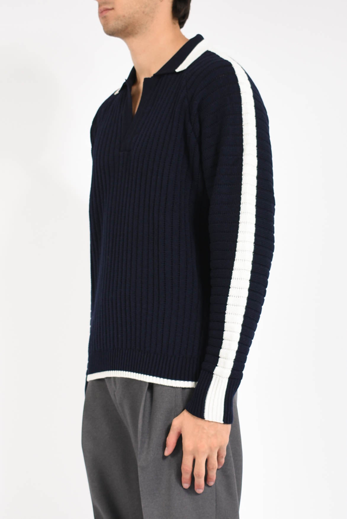 Polo rigata in misto lana