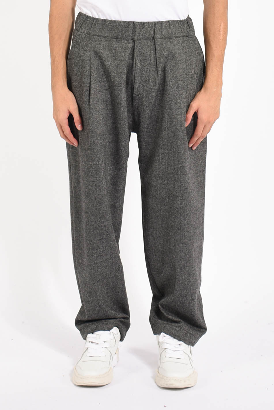 Pantaloni spigati in misto lana