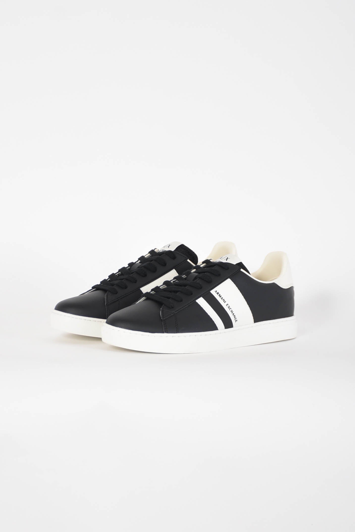 ARMANI EXCHANGE Sneakers in pelle sintetica