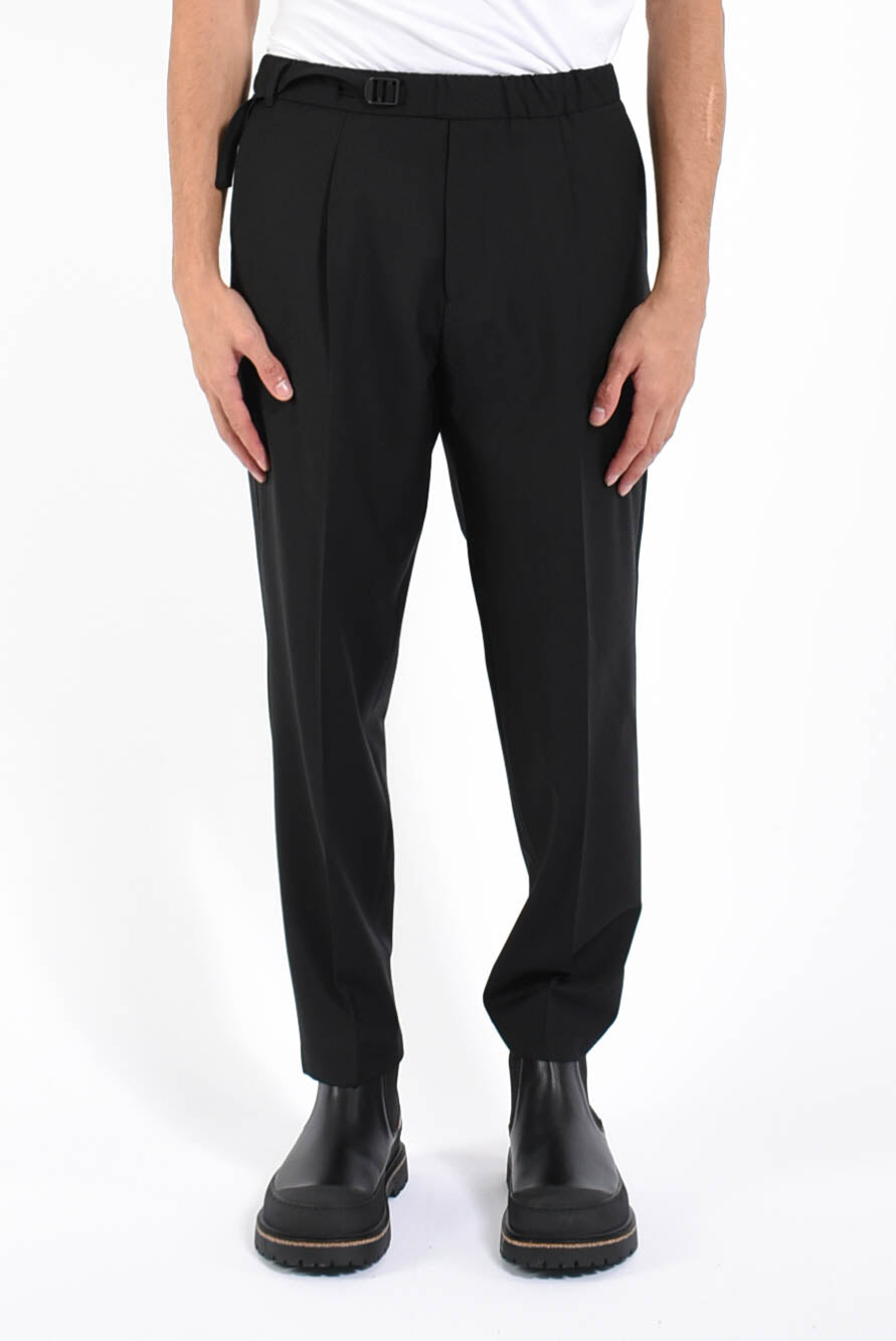 Pantaloni taka in misto lana