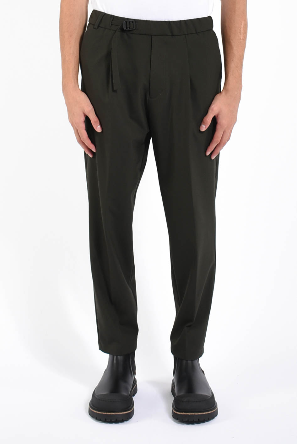 Pantaloni taka in tessuto tecnico