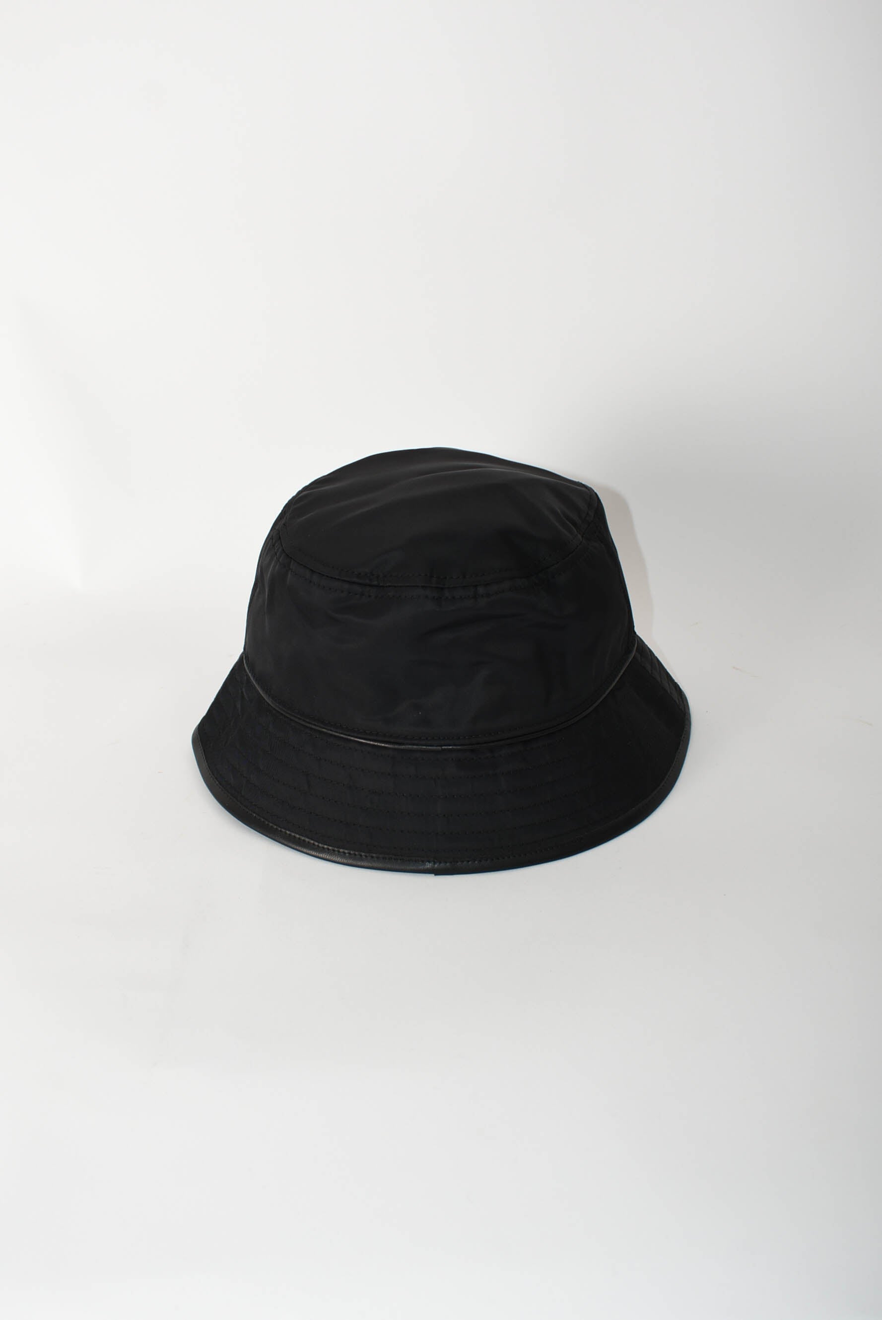 Cappello pescatore in nylon