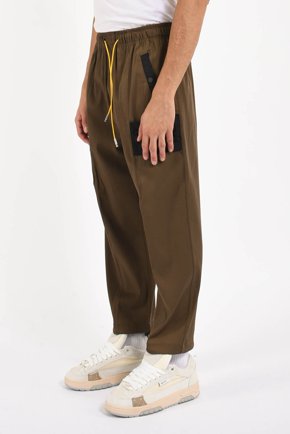 Pantaloni in tessuto tecnico