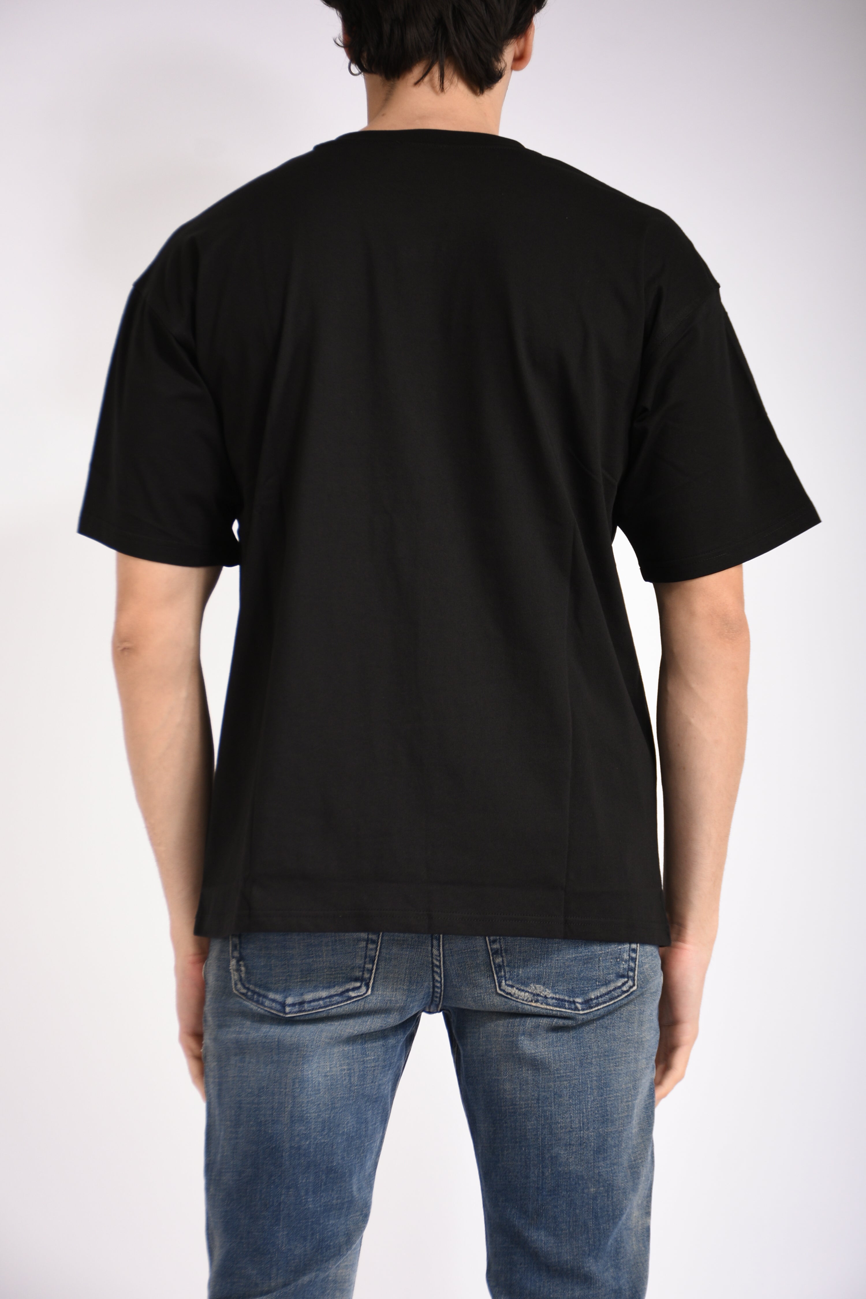 T-shirt con logo ricamato