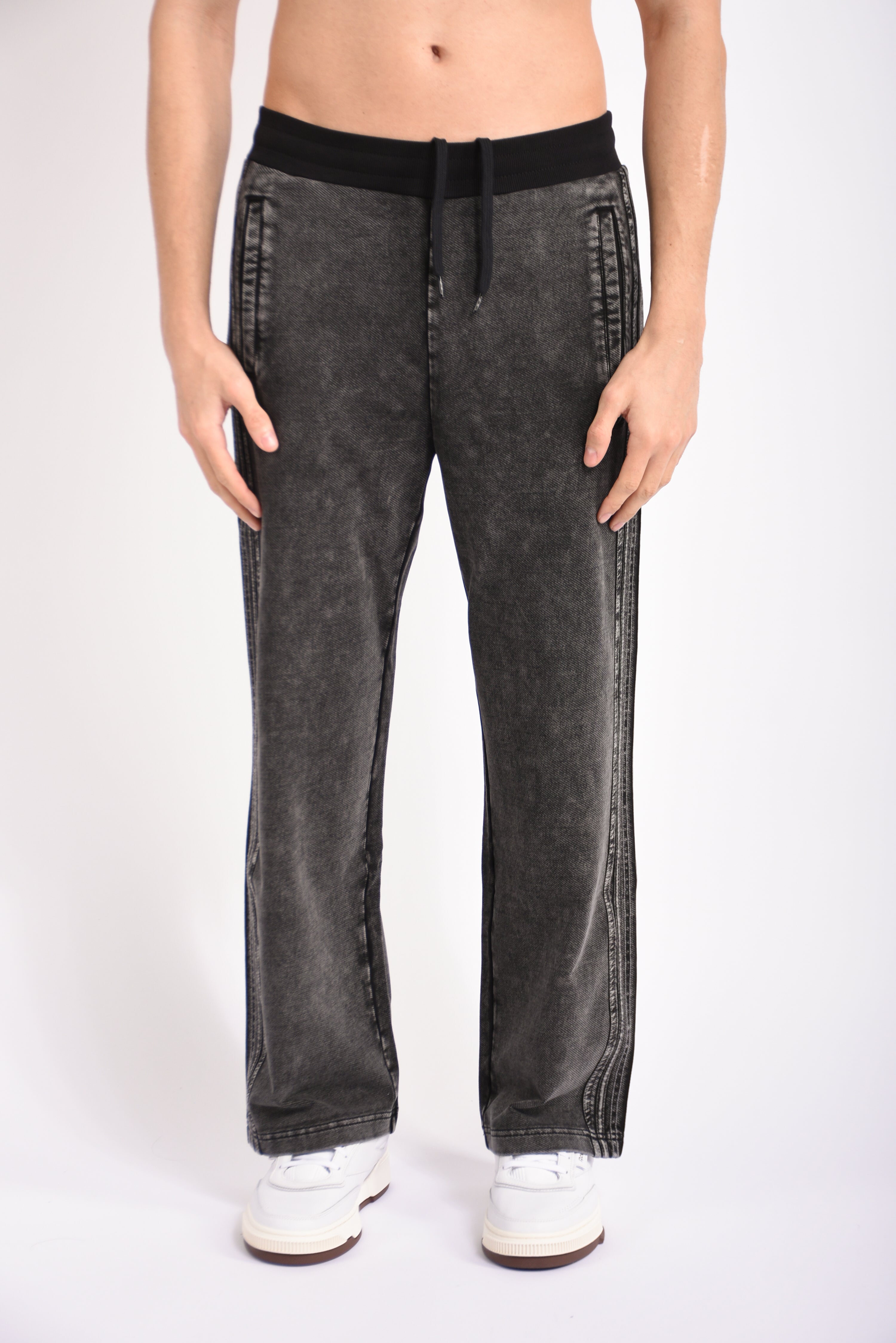 Pantaloni in tuta effetto denim