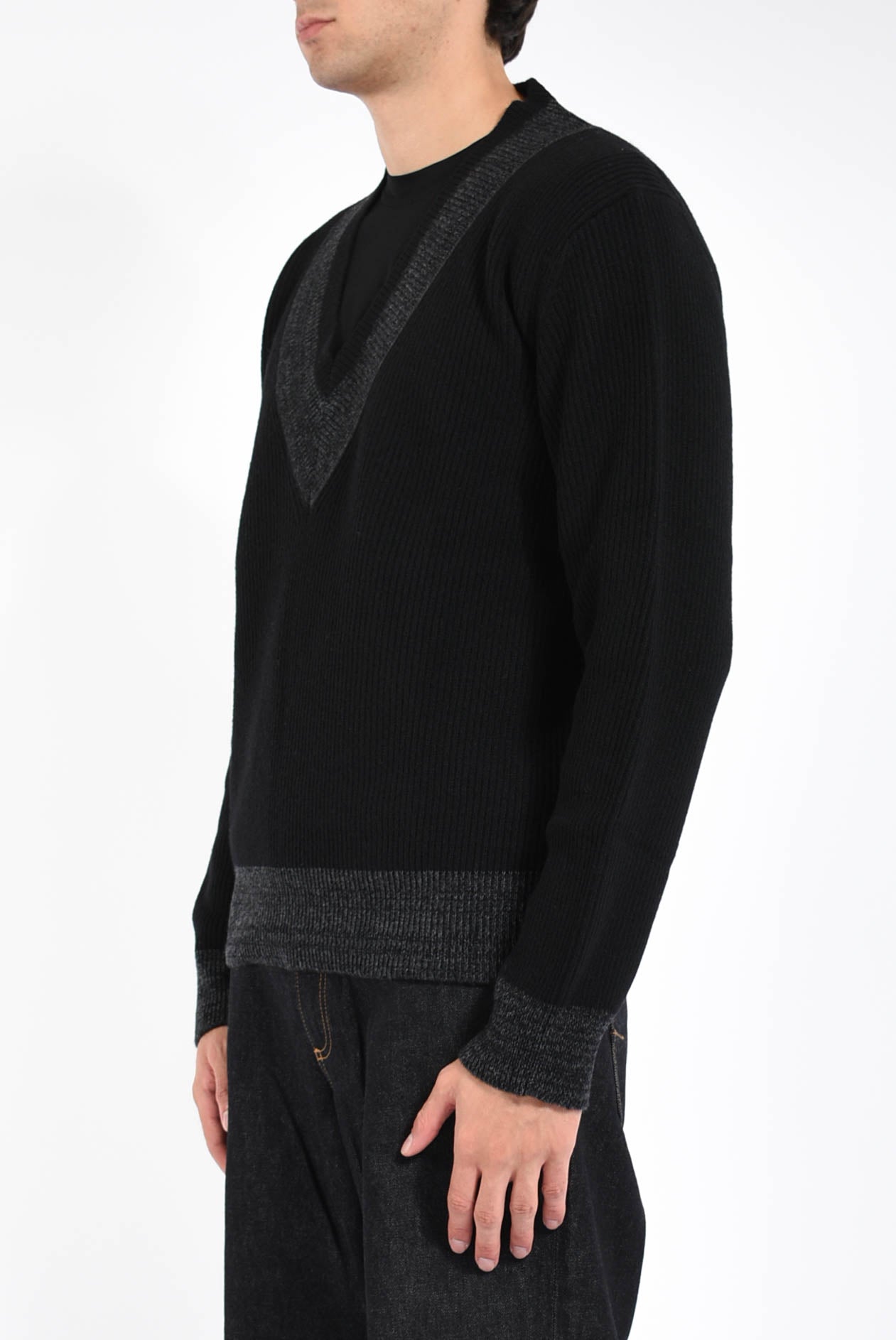 maglia scollo a v in lana