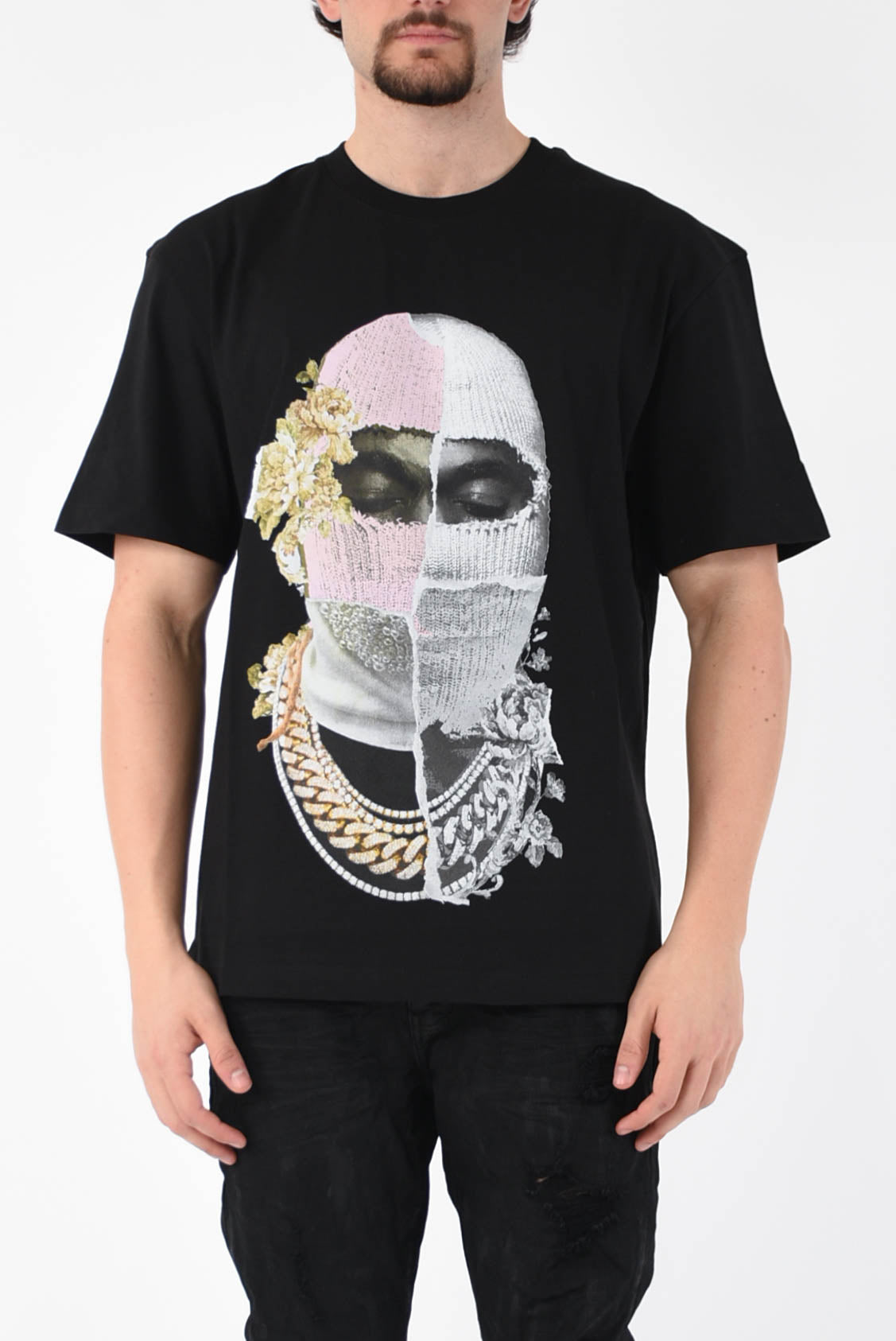 IH NOM UH NIT t-shirt whit newspaper mask print