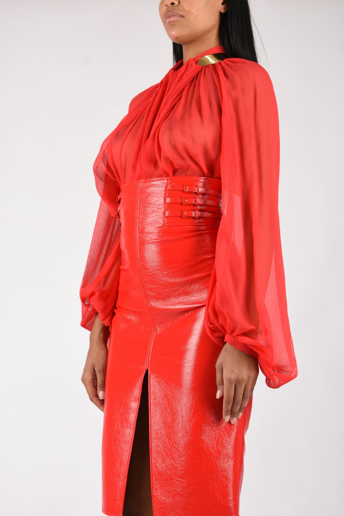 Blusa in crêponne con collo gioiello CA18966E2
