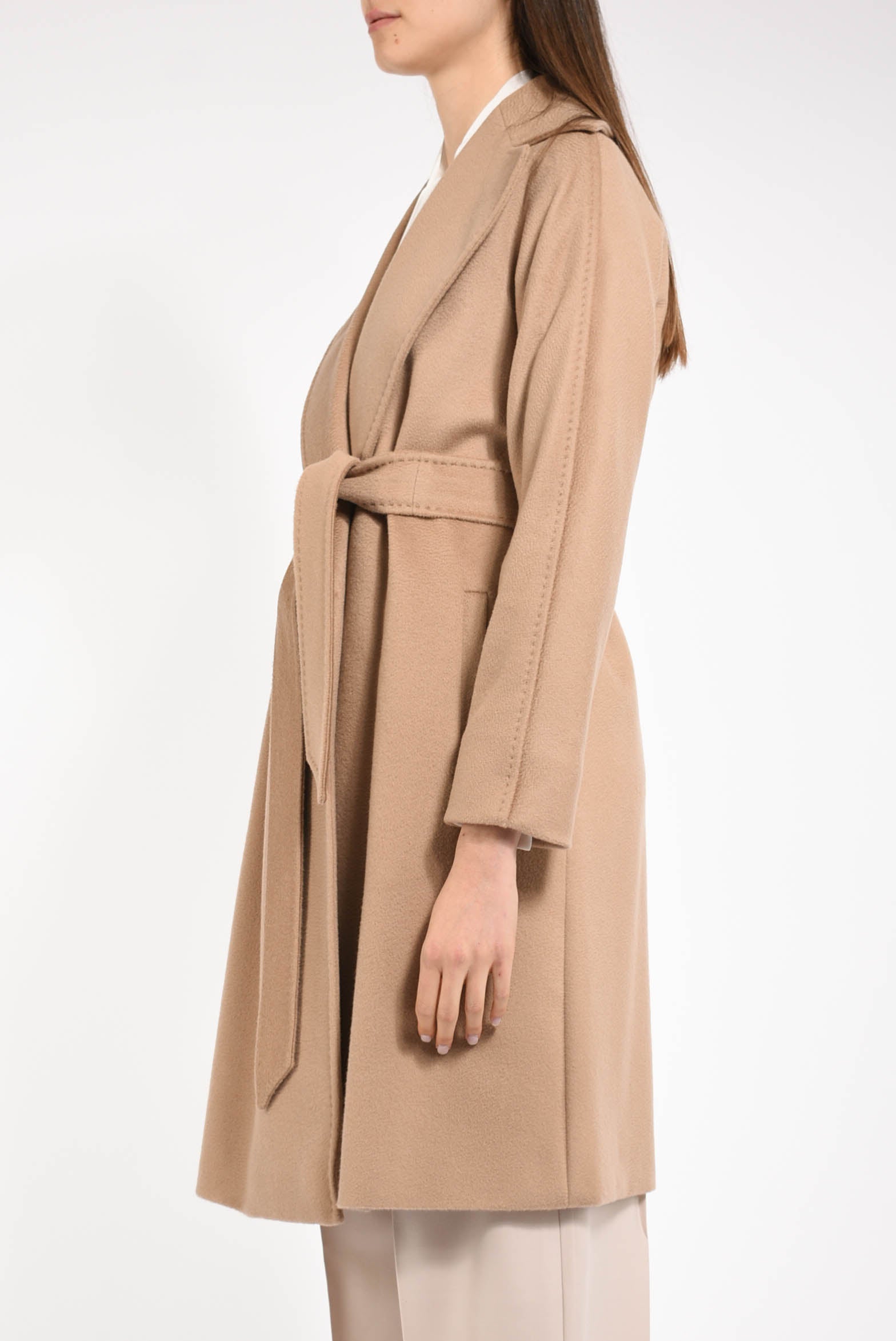 Cappotto a vestaglia in lana dravenna