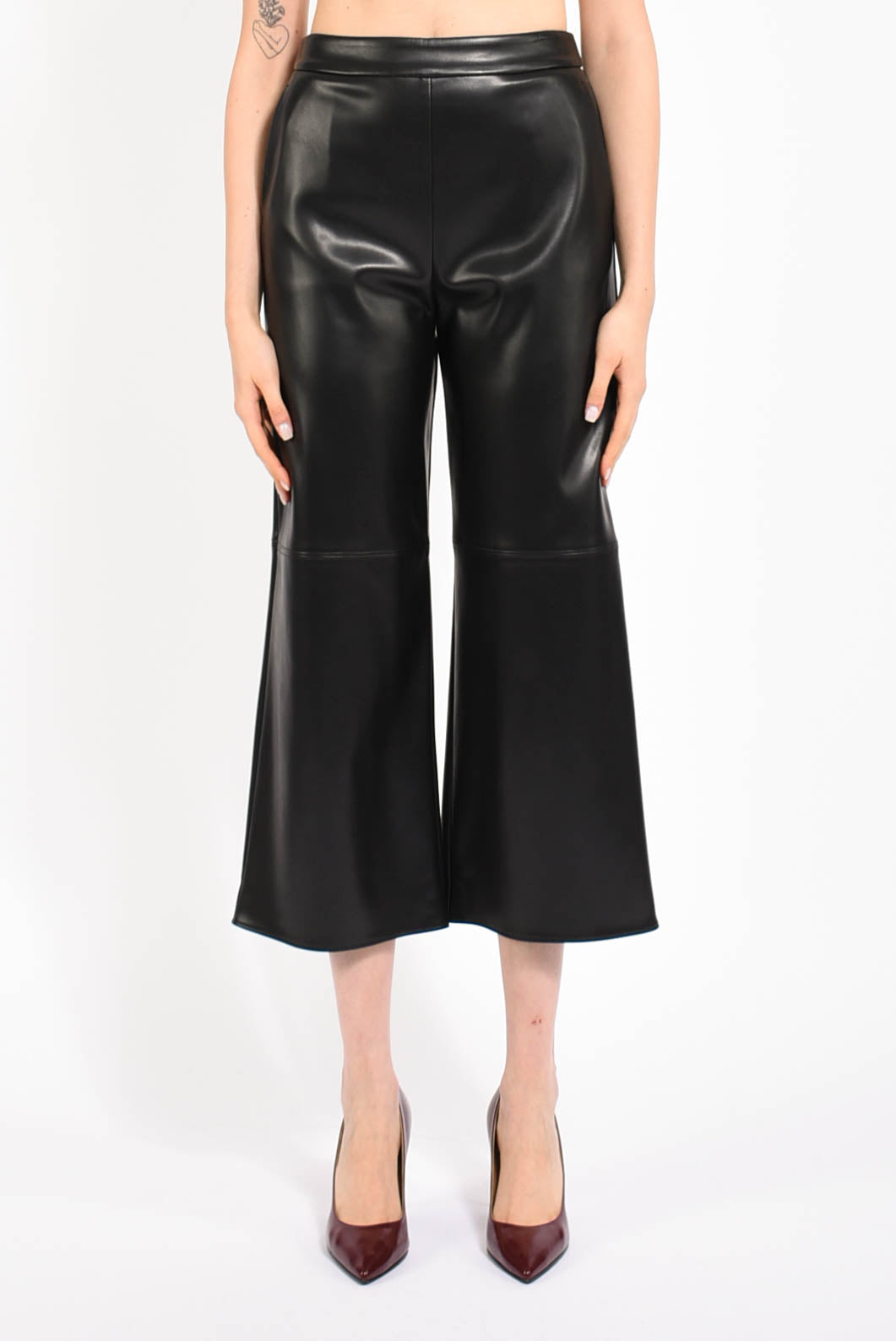 pantaloni in ecopelle modello amati