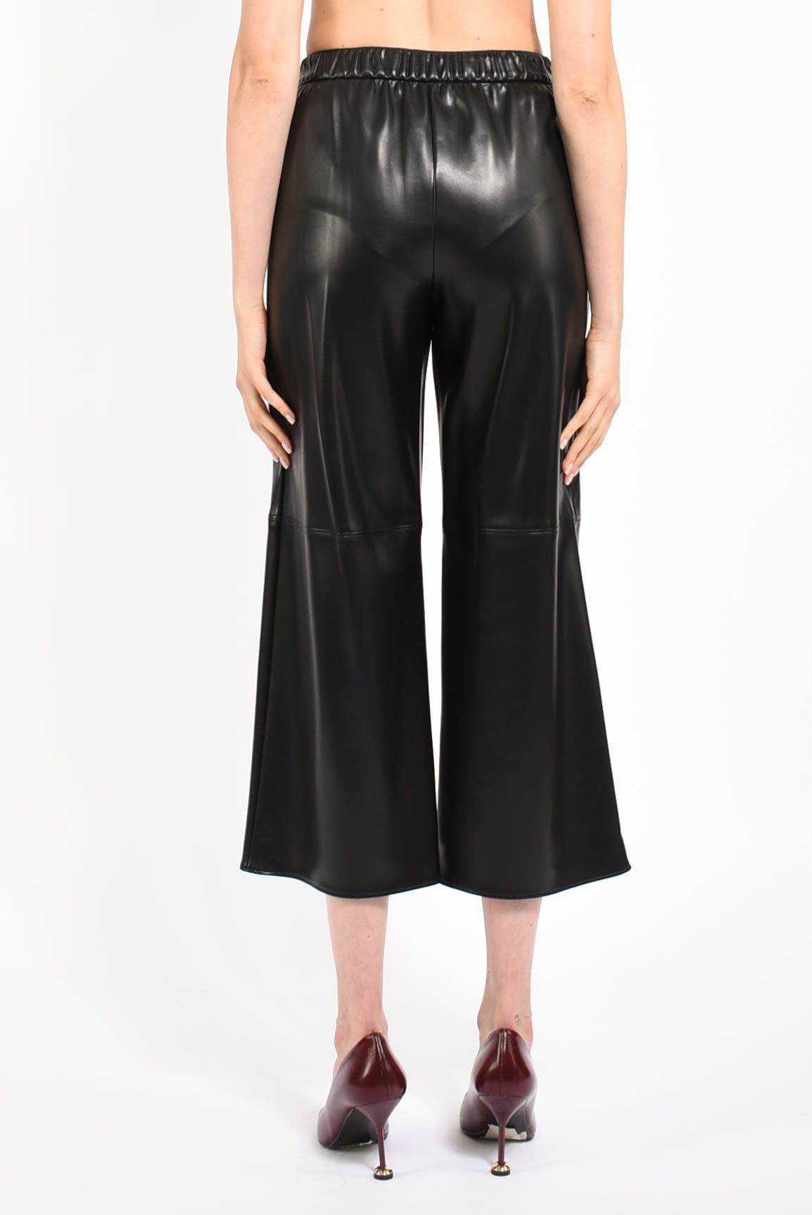 pantaloni in ecopelle modello amati