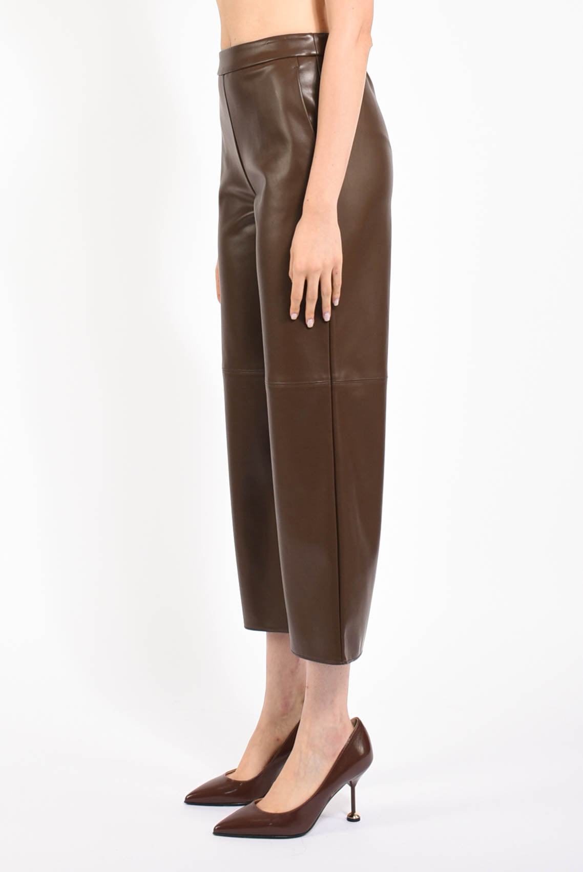 pantaloni in ecopelle modello amati