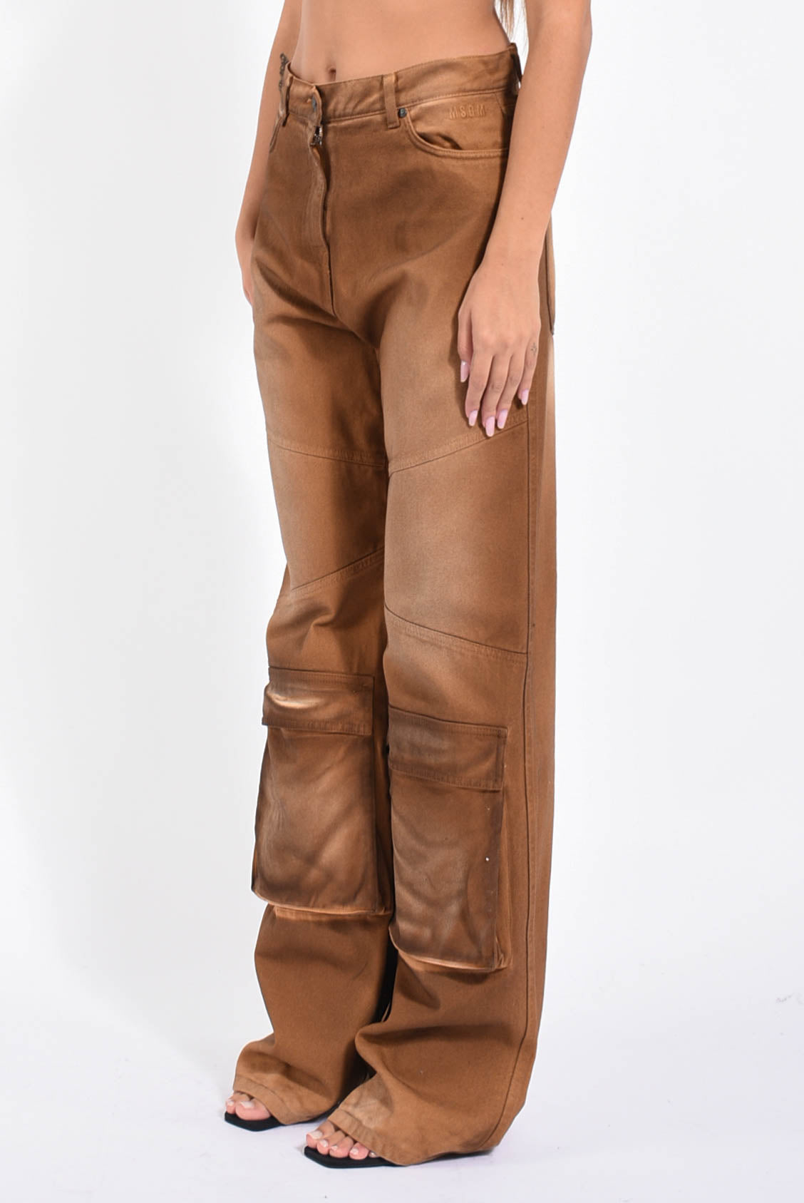 Pantaloni cargo in denim effetto spray