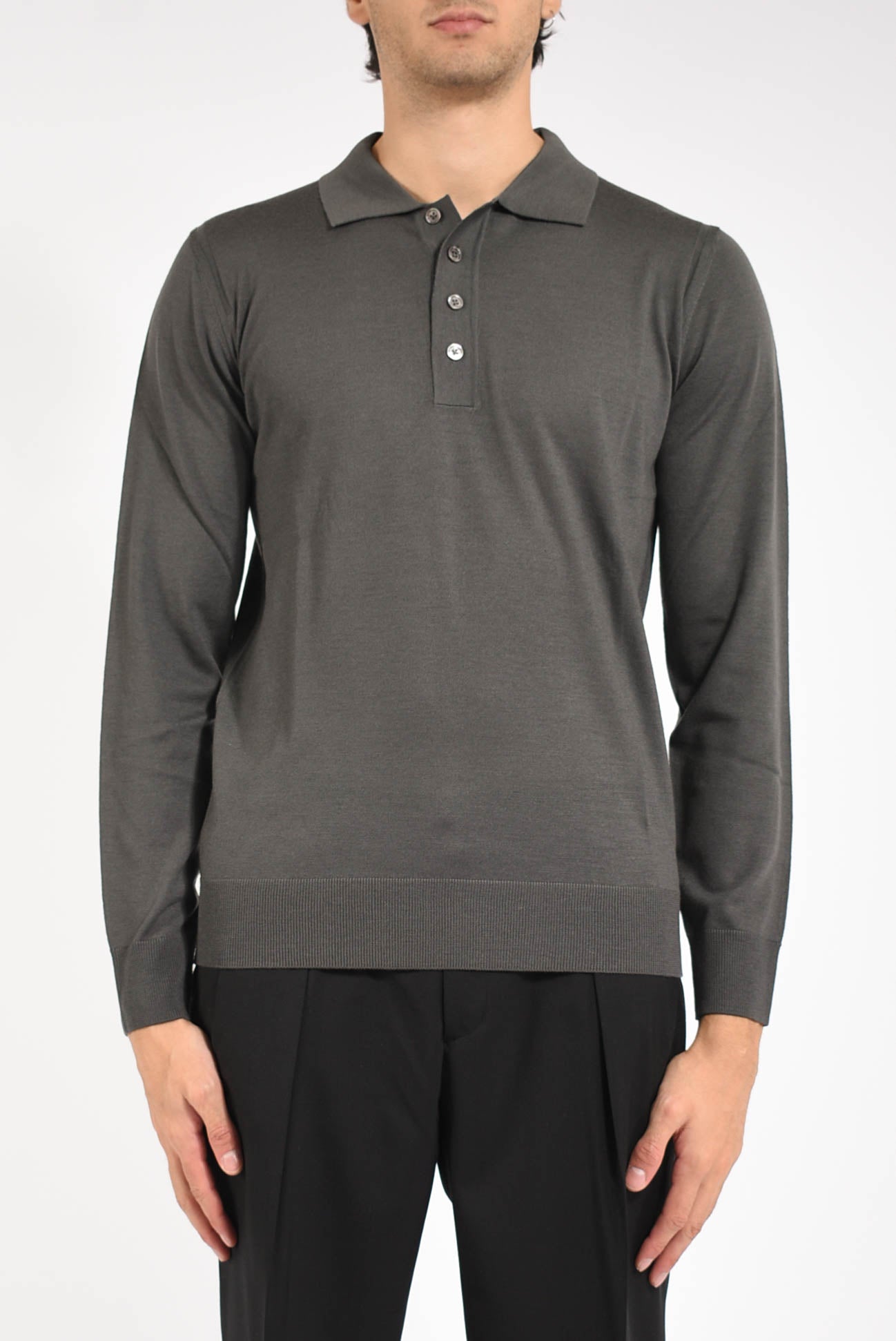 Polo in lana vergine