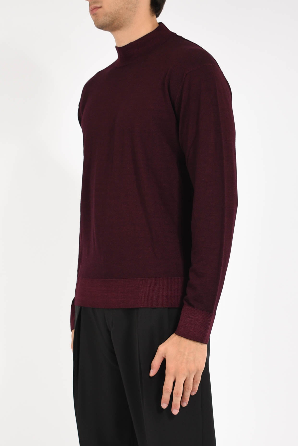 Maglia in lana vergine