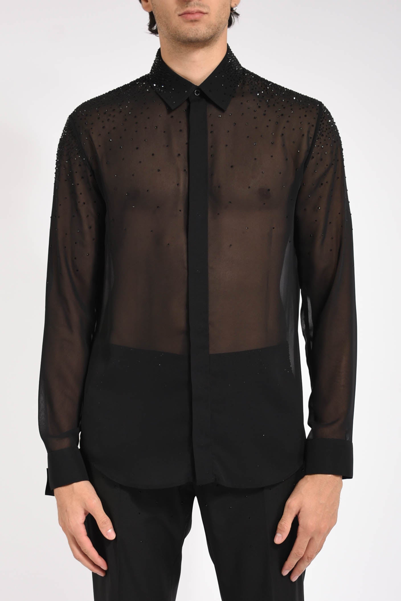 Camicia con applicazioni