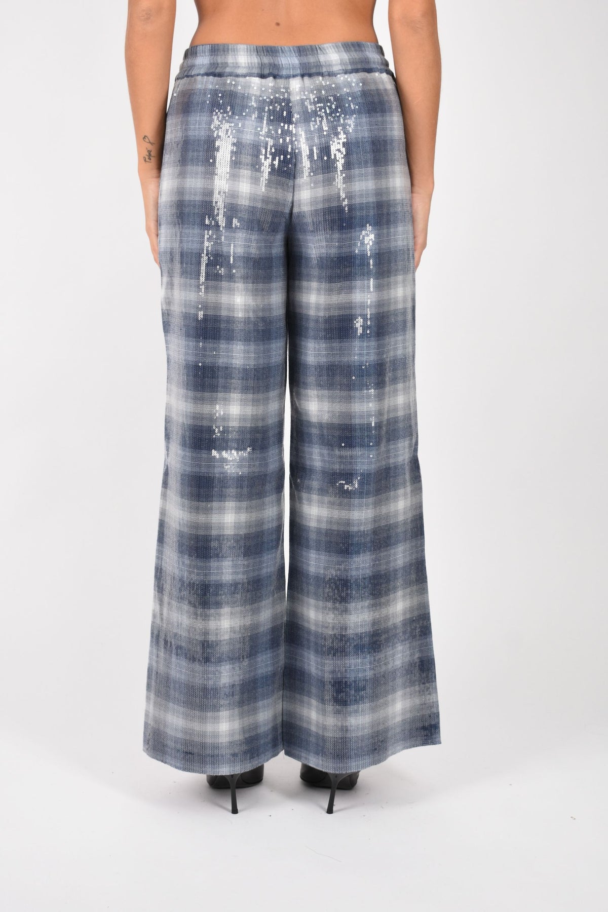 Pantaloni palazzo con motivo check e paillettes 107143A3FD