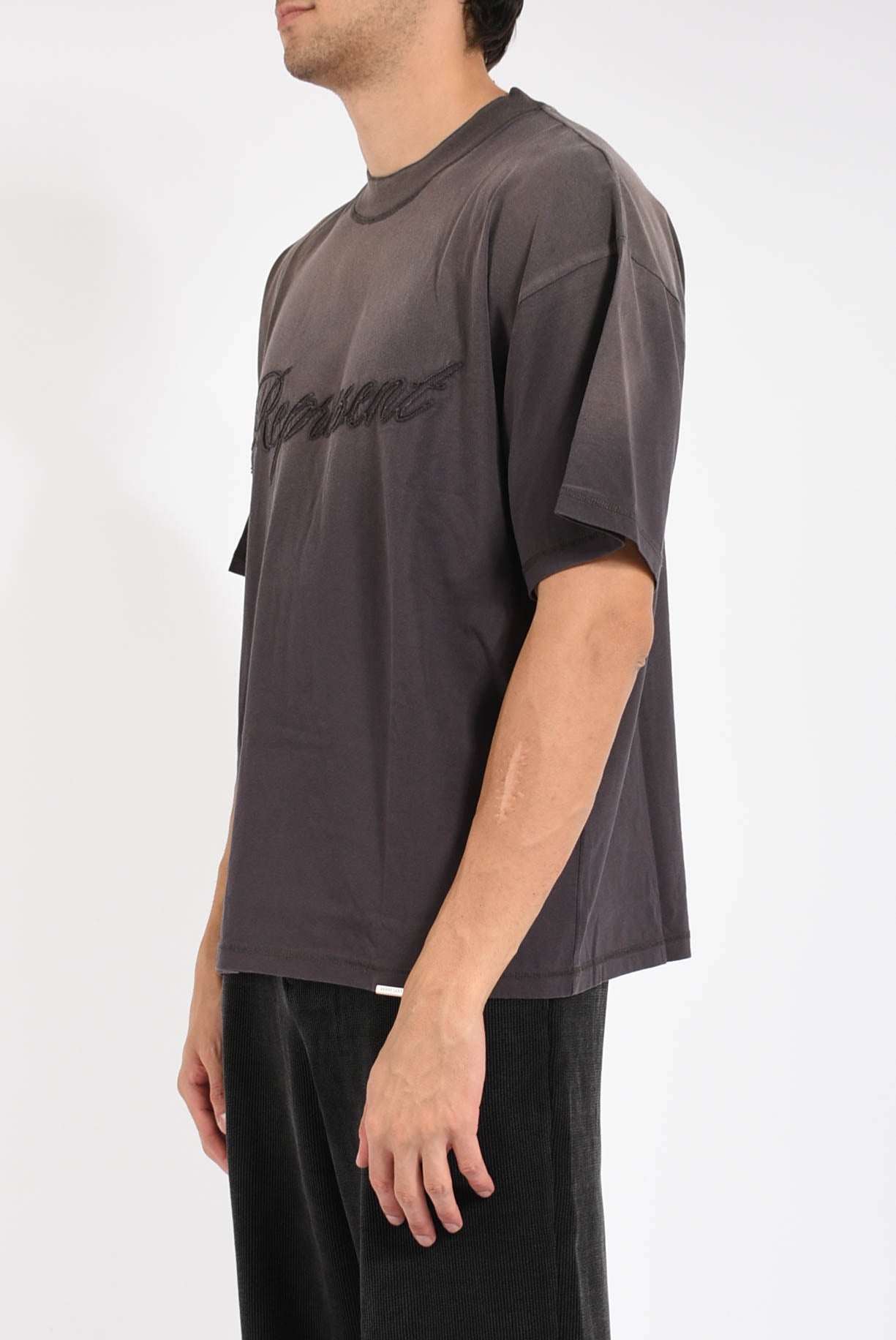 T-shirt REP REVERSE APPLIQUE