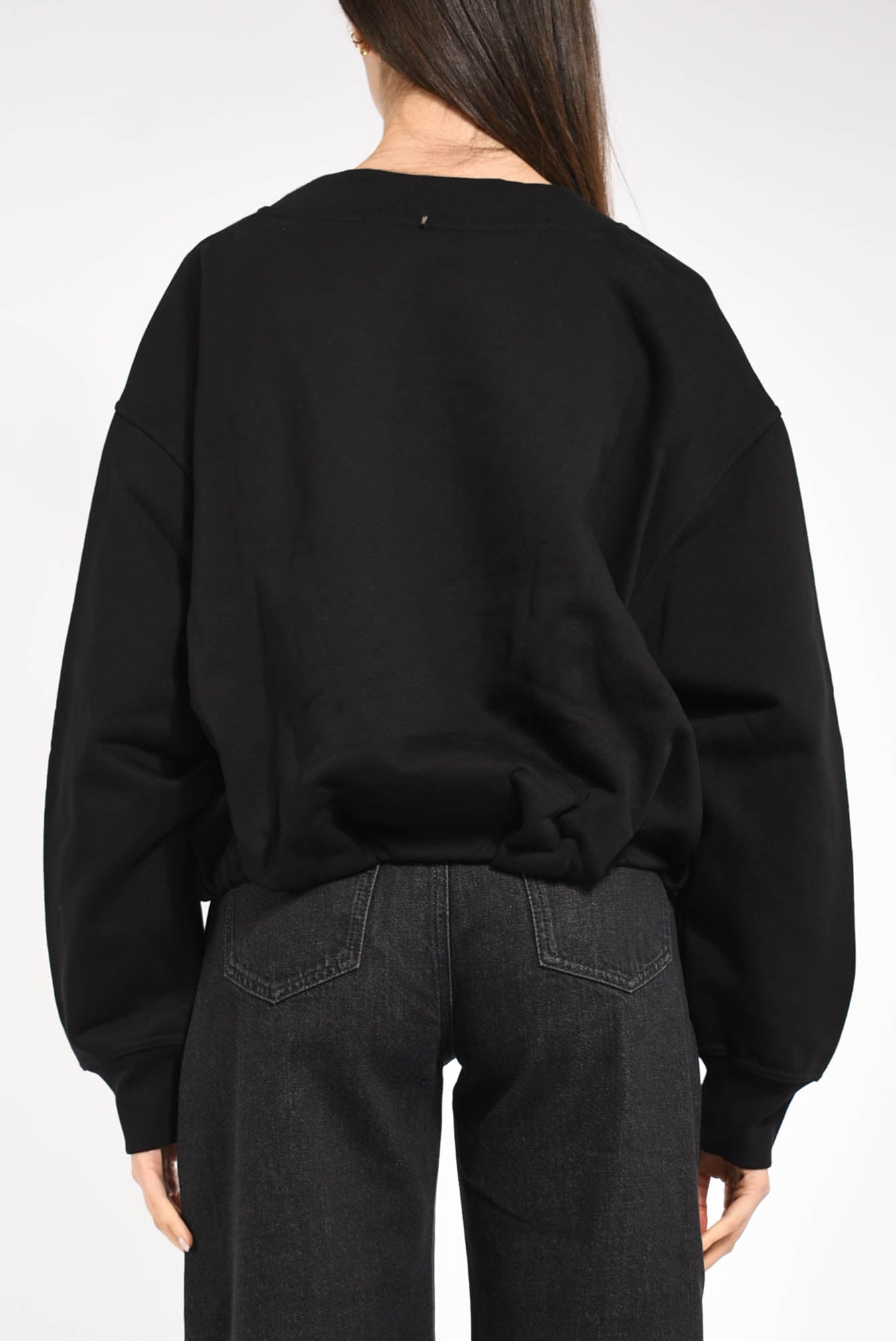 Felpa crop modello colleg