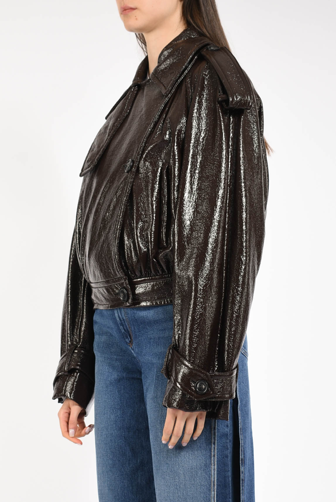 trench corto in vernice modello beta1234