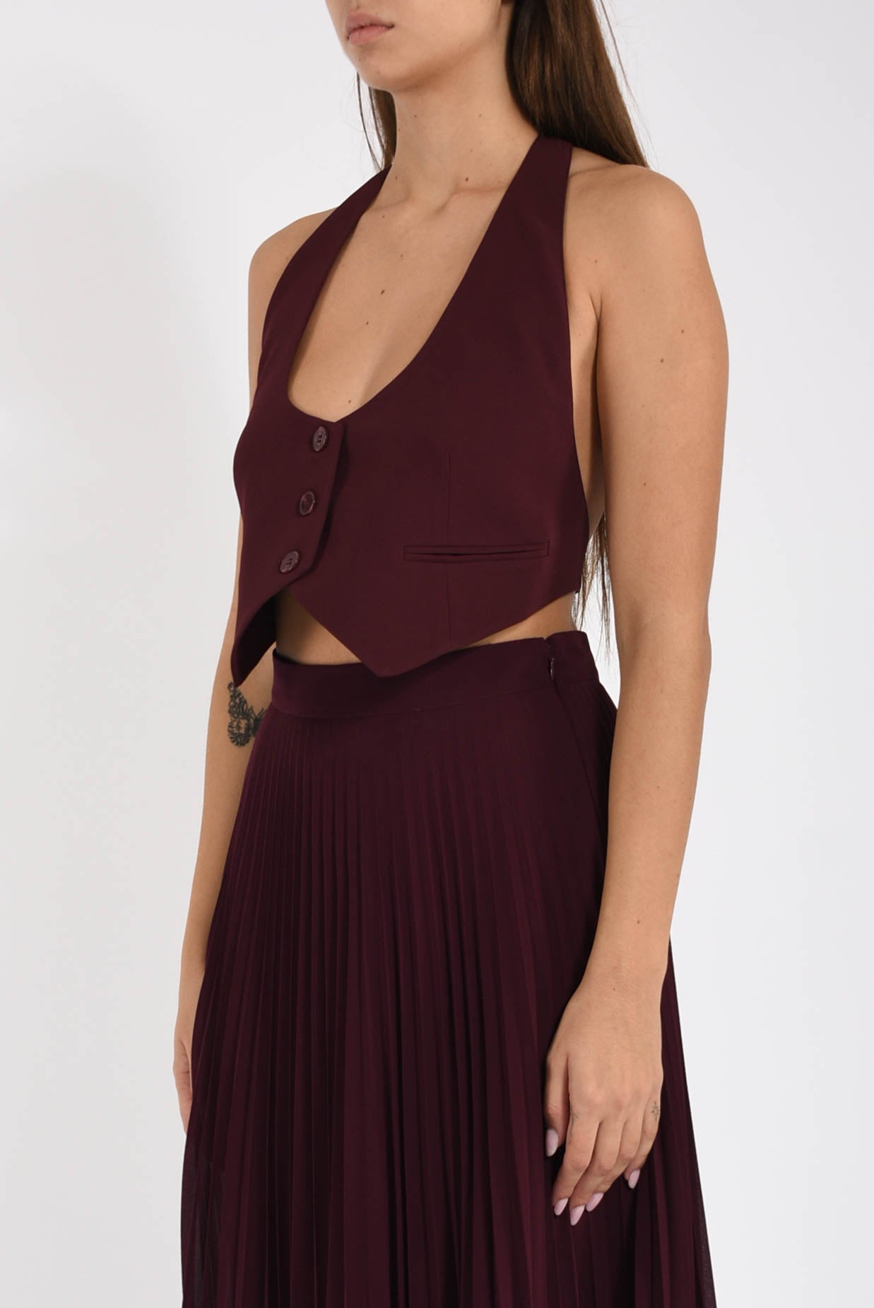 Gilet in crêpe cady con cinturino