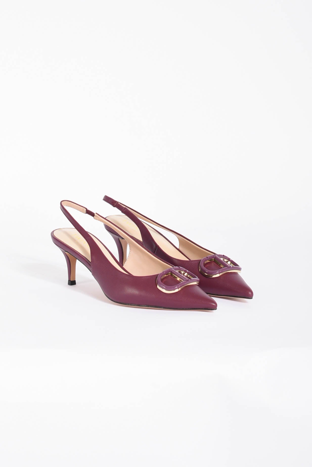 Décolleté sling back con Oval T