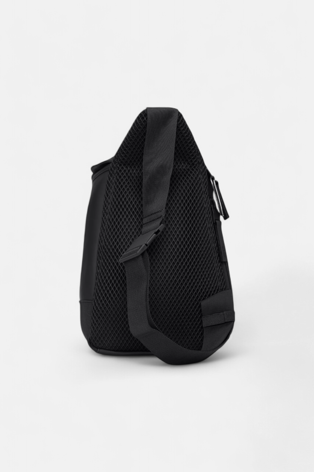 Trail sling bag