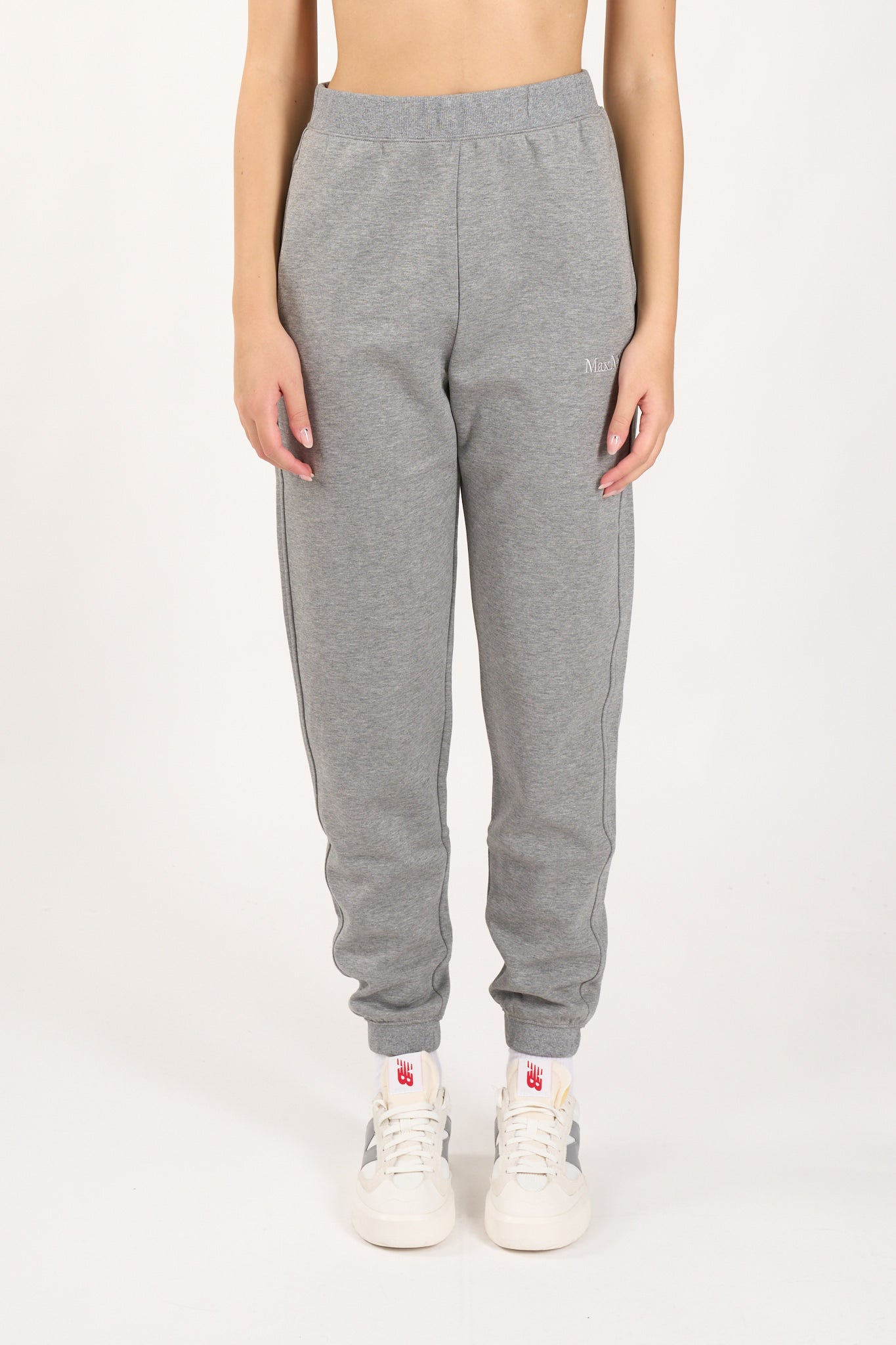 pantaloni jogger modello po