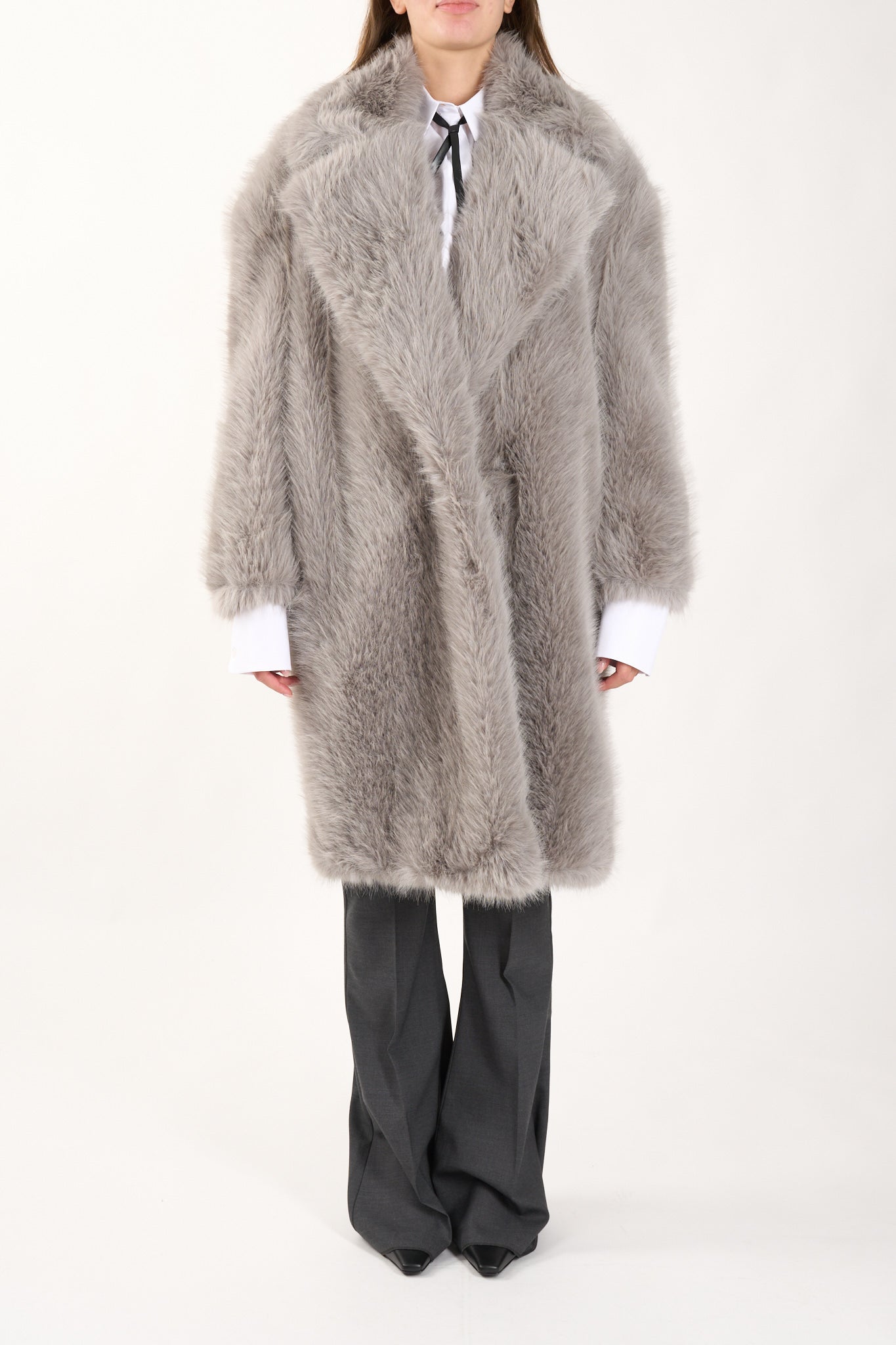 cappotto in faux fur modello manico