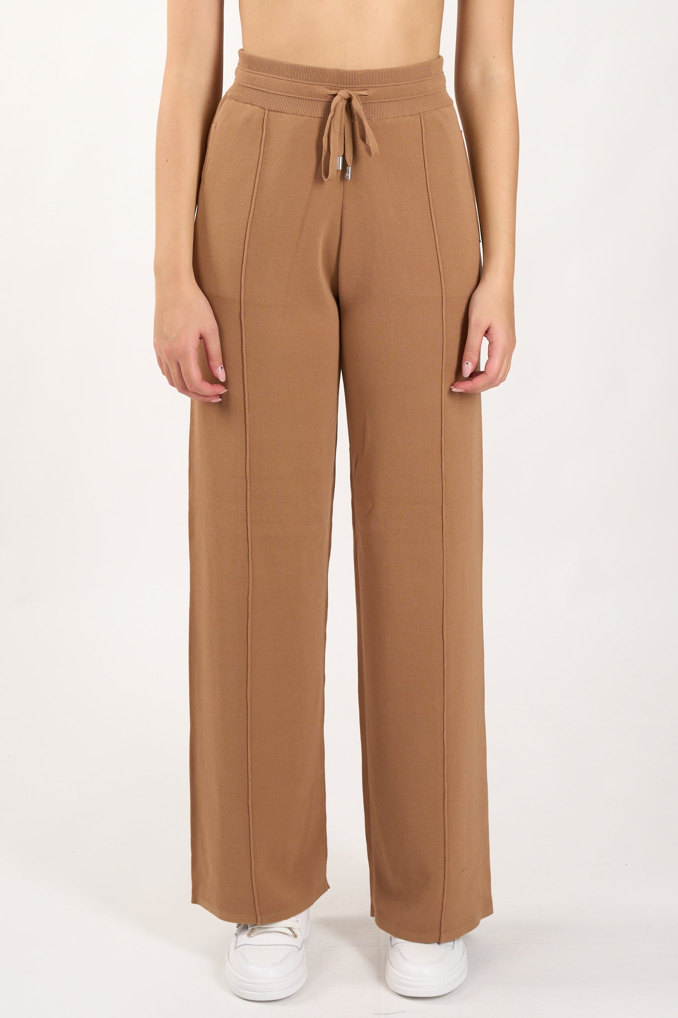 pantaloni jogger modello gardenia