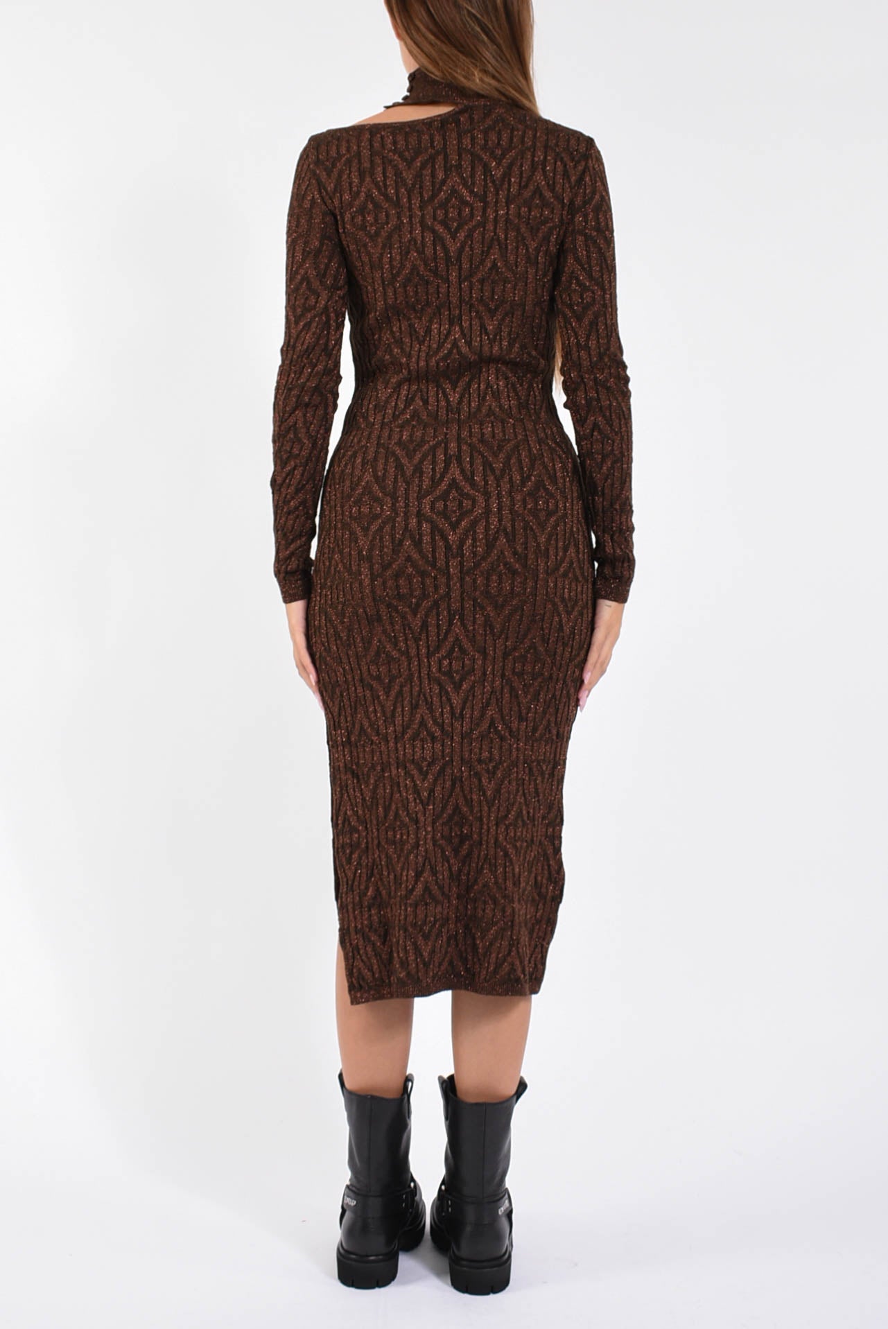 abito lungo in lurex