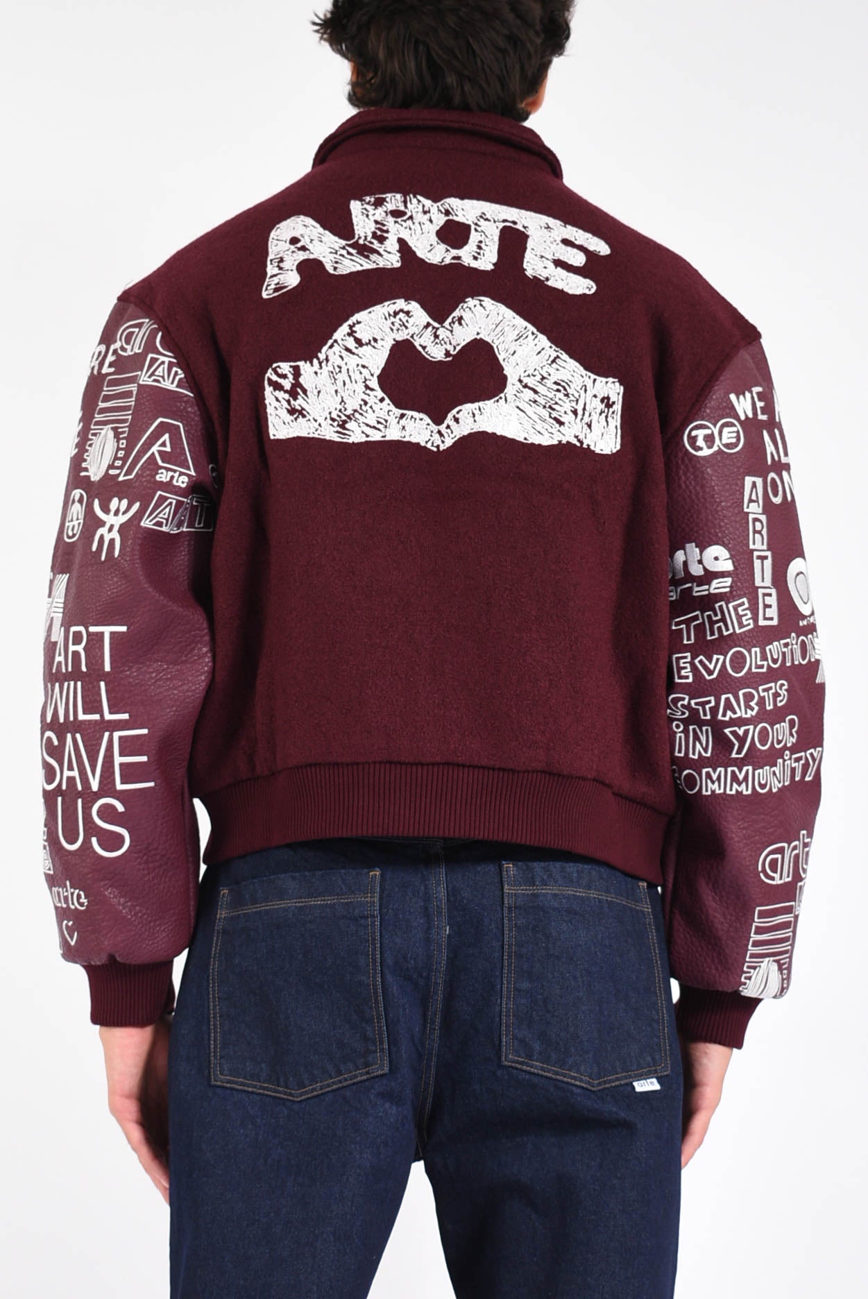 giubbino Art Saves College