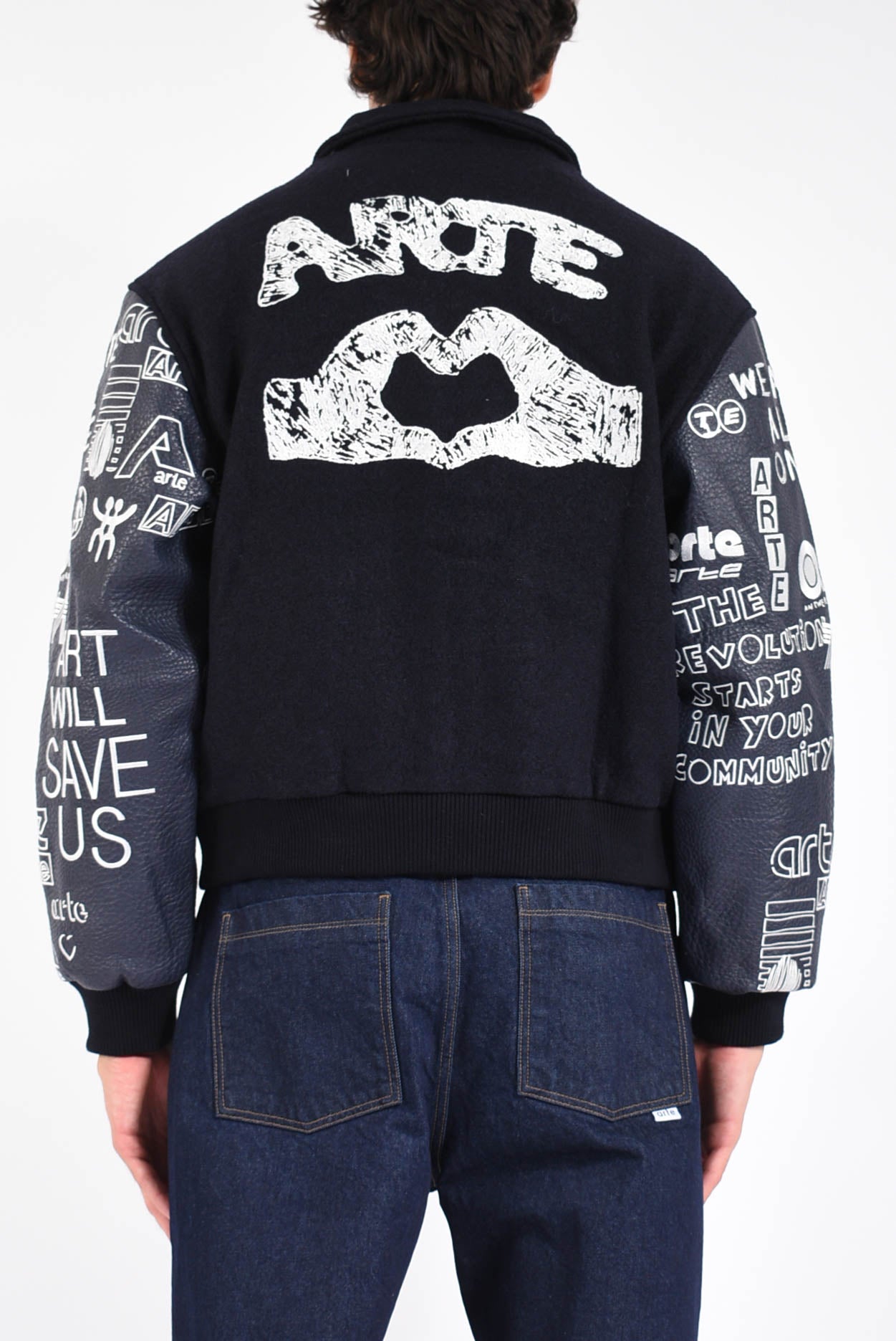 giubbino Art Saves College