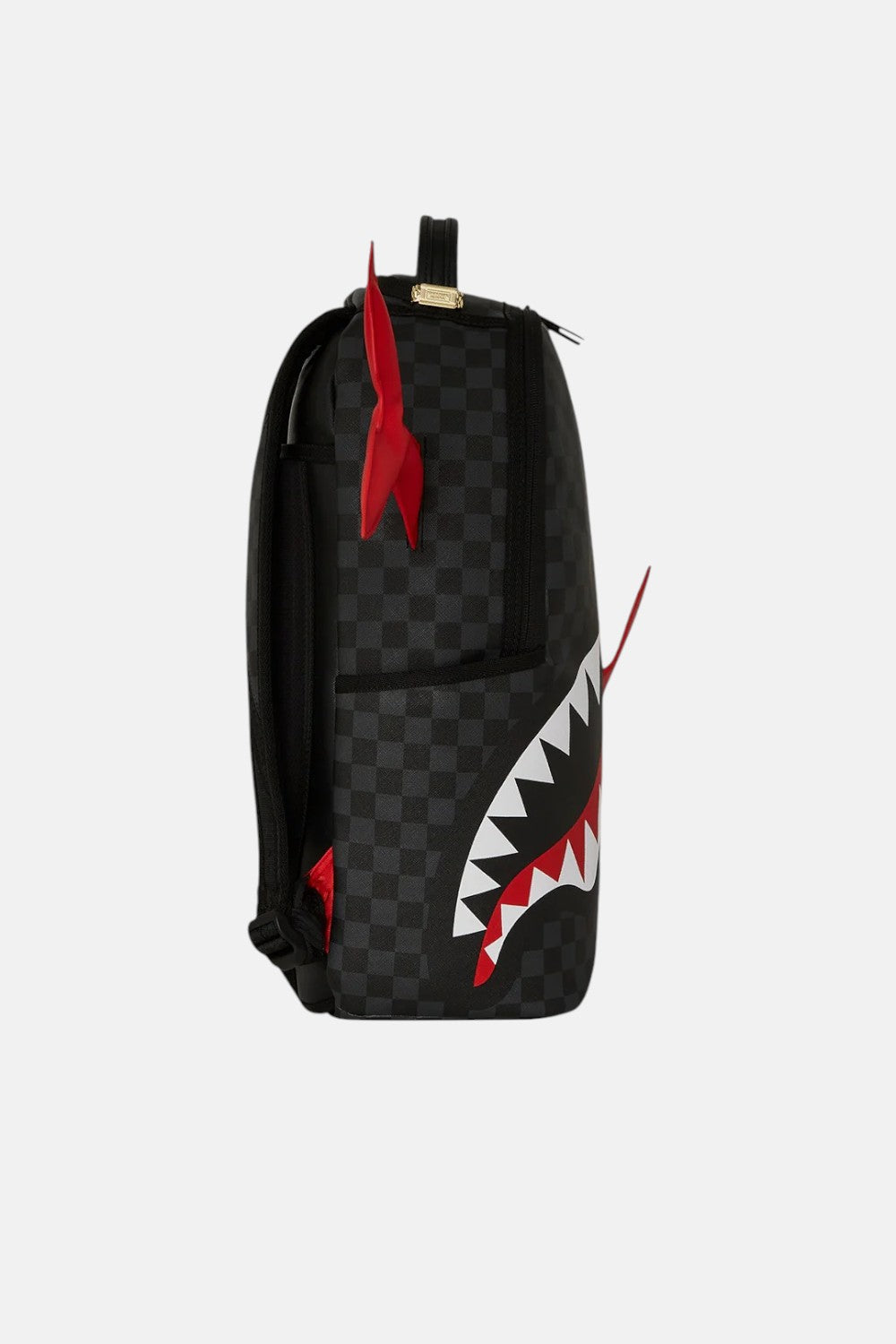 zaino Shark smashed through