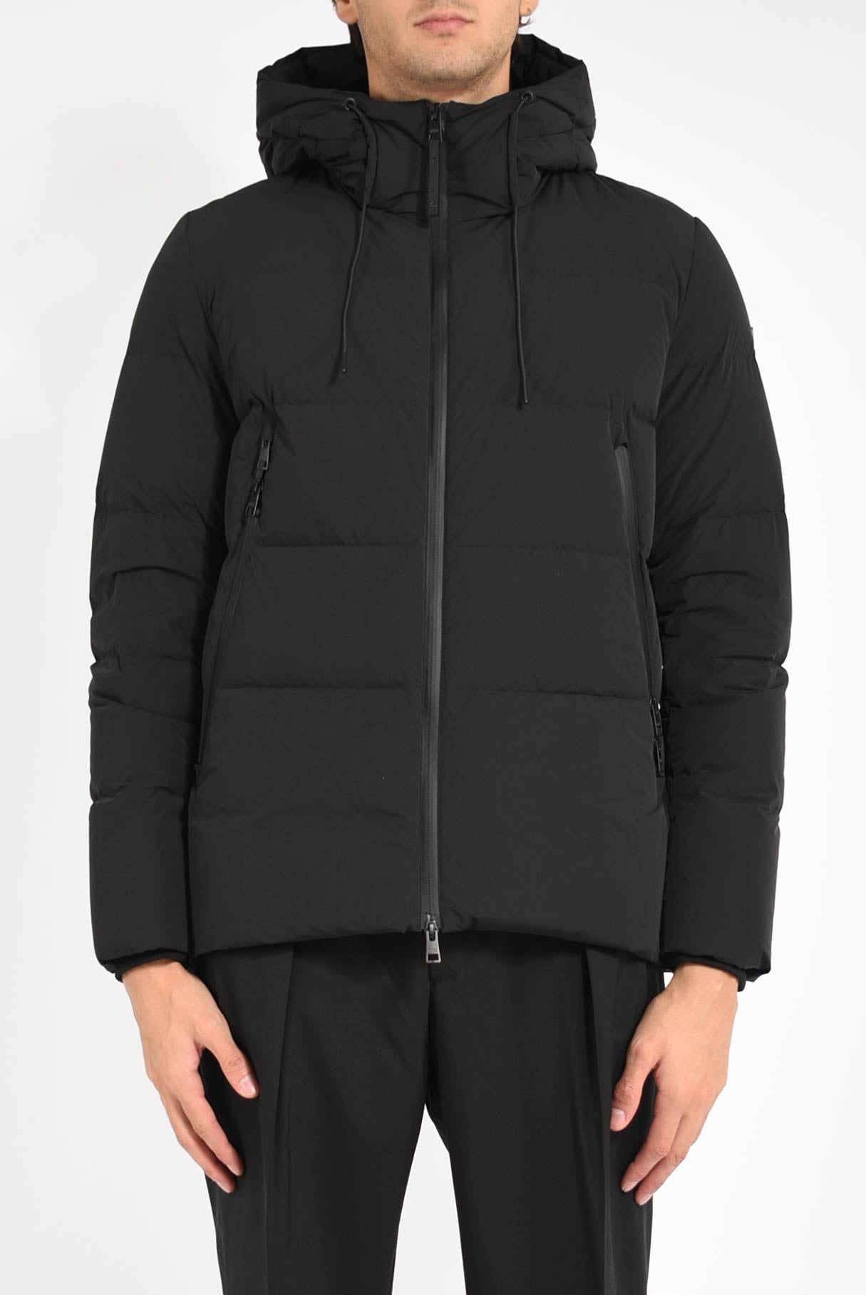 Piumino in tessuto tecnico superlight bi-stretch