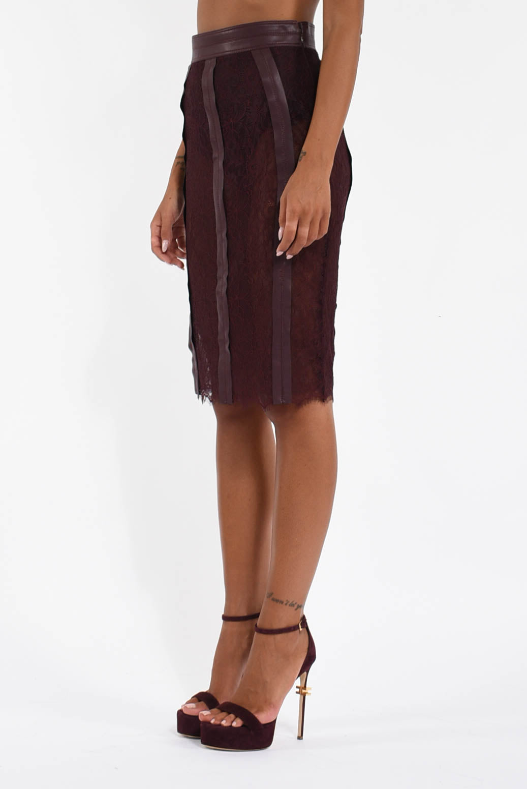 Gonna midi in pizzo floreale