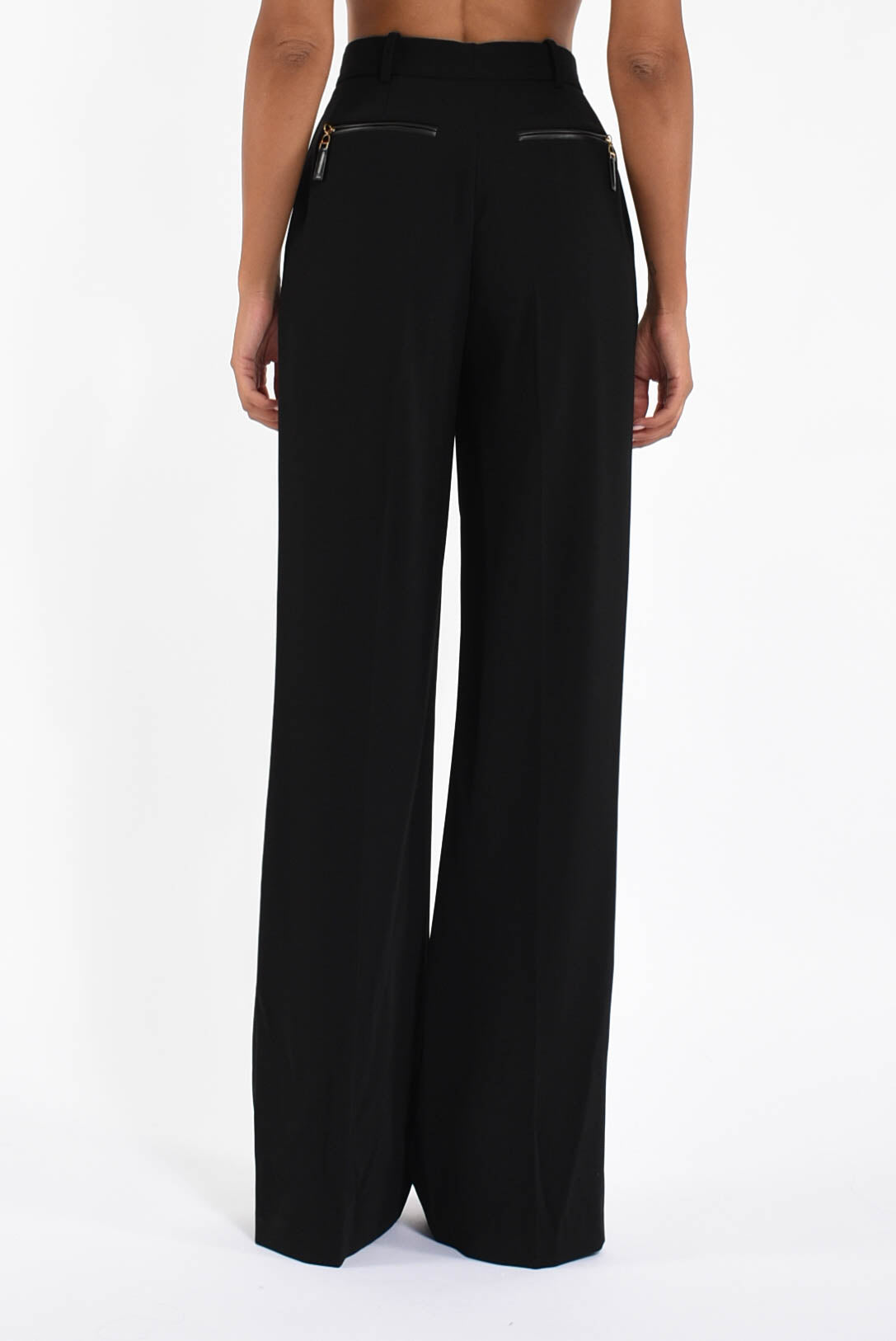 Pantaloni in crêpe fluido