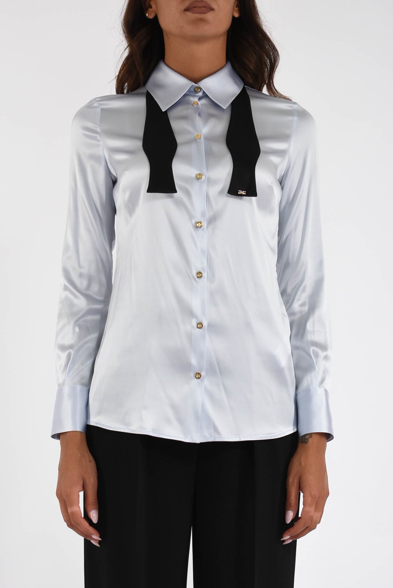 Camicia in raso di seta con papillon