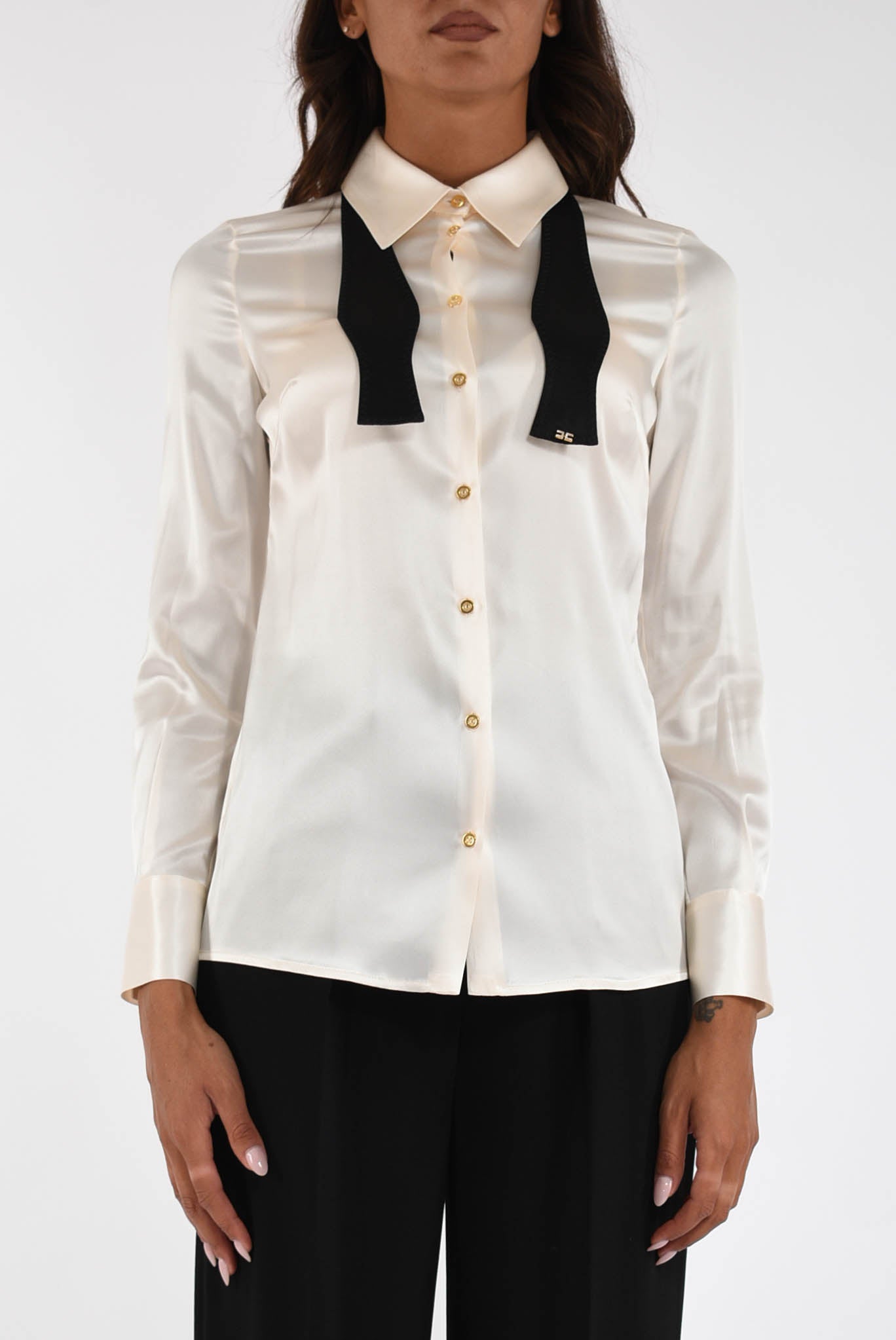 Camicia in raso di seta con papillon