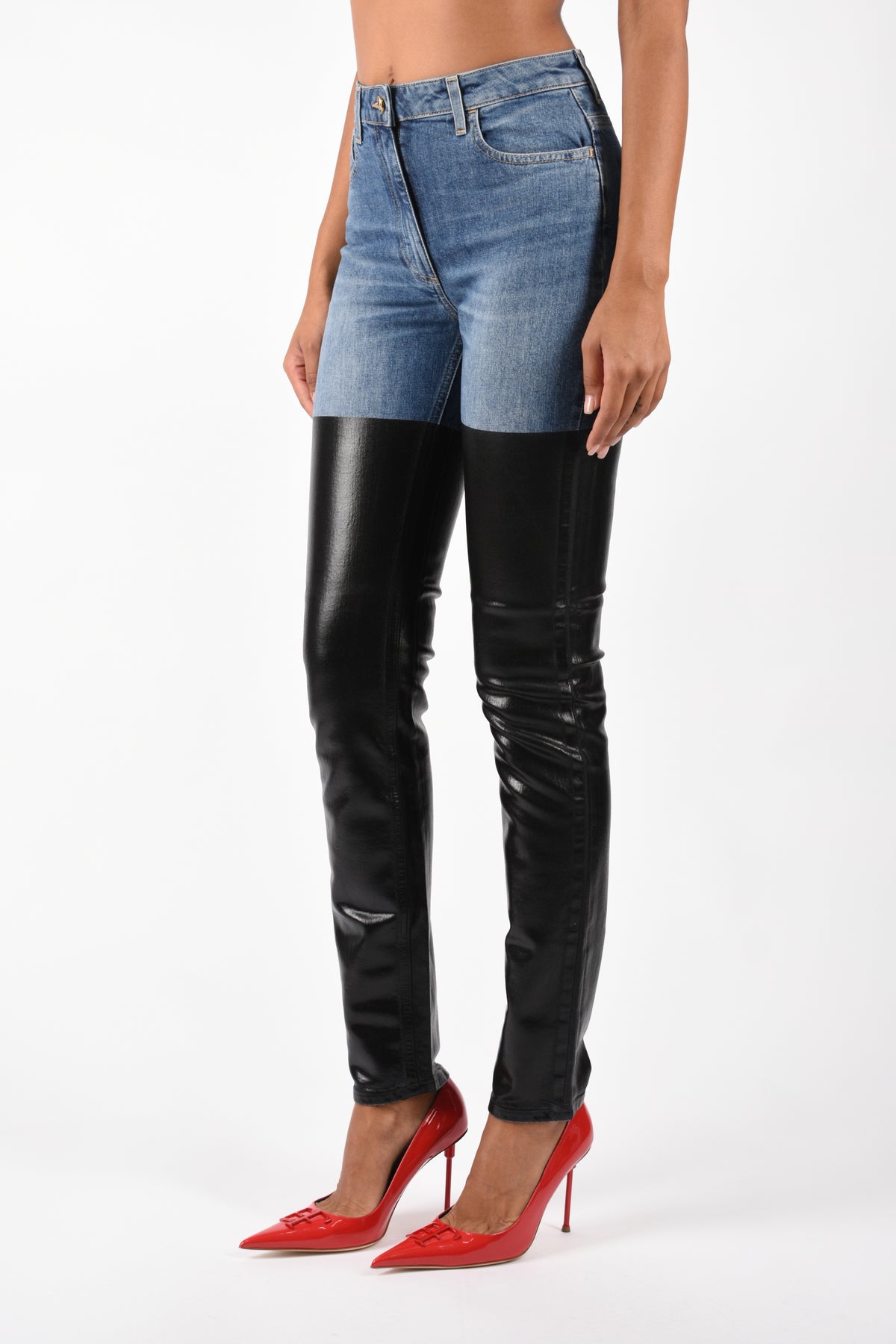 Jeans a sigaretta con doppia texture PJ15166E2