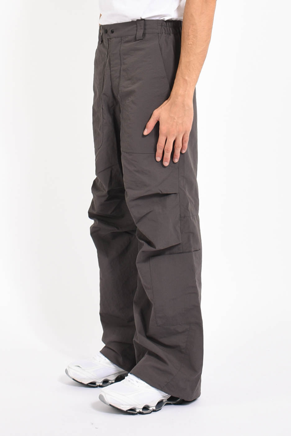Pantaloni cargo in nylon