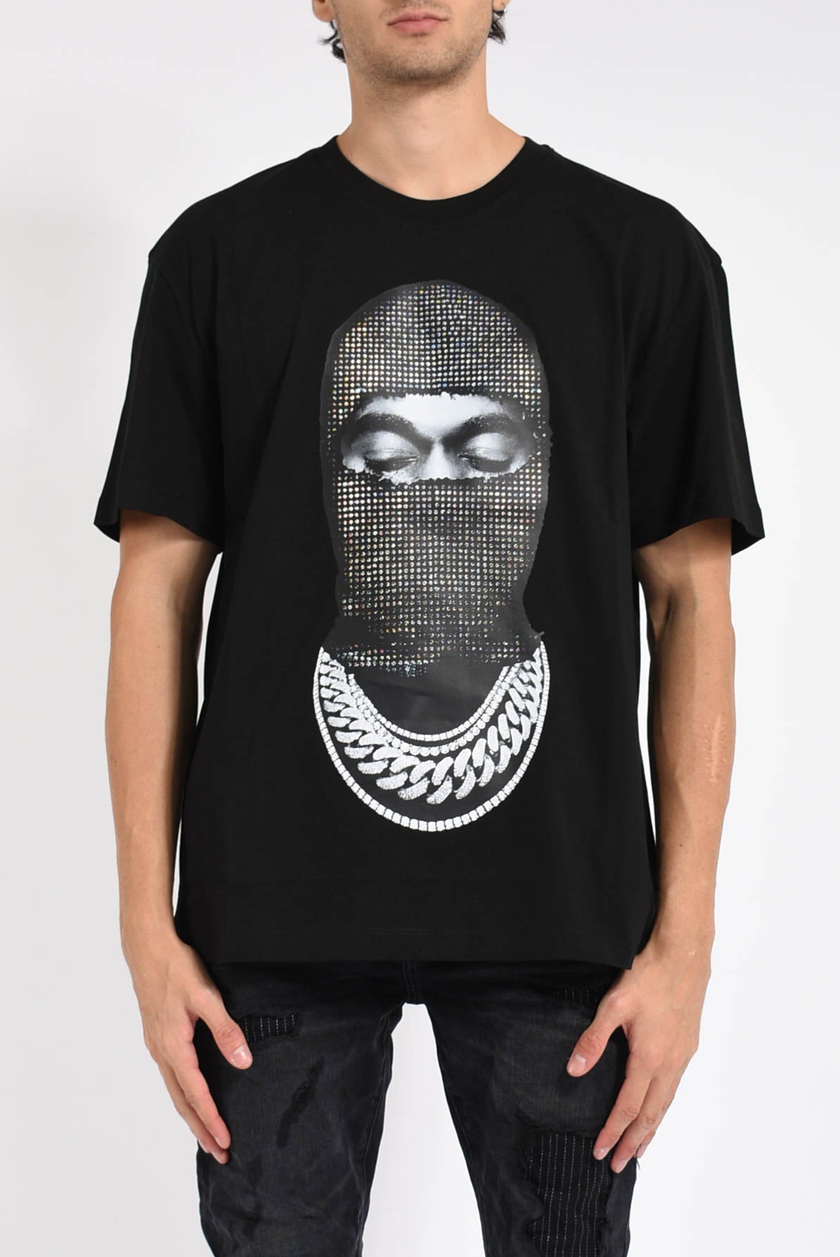 T-shirt mask diamond print