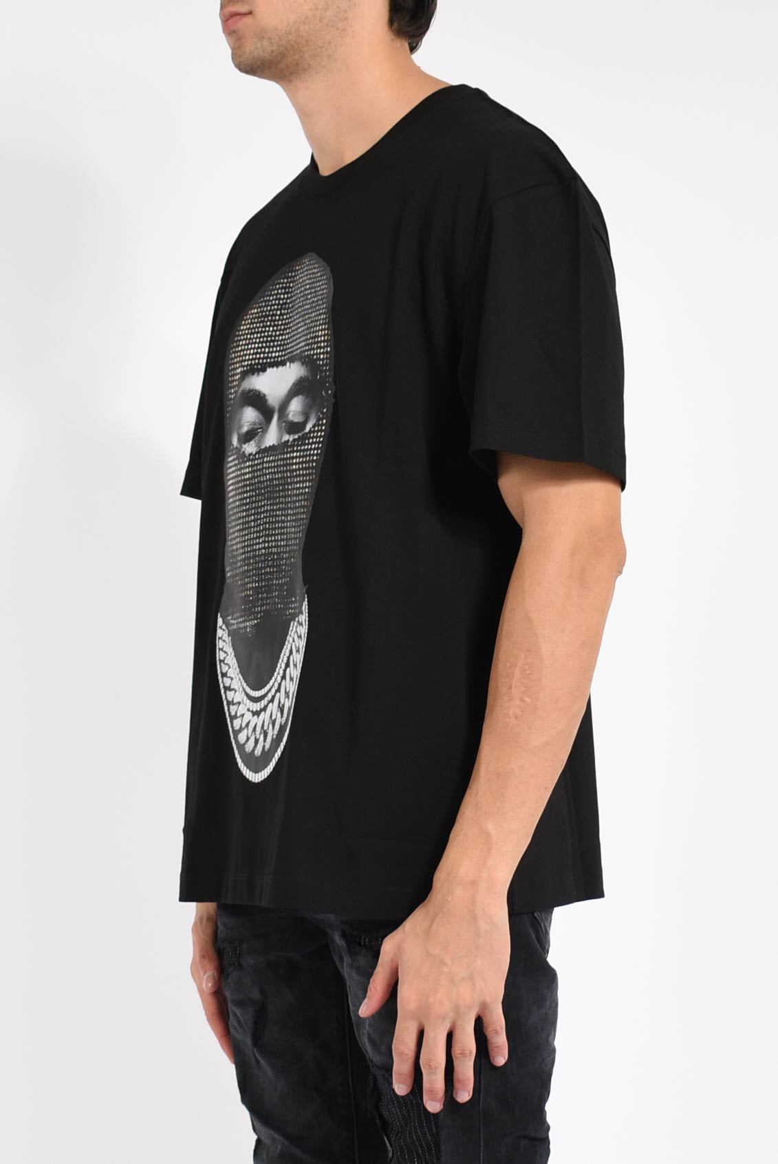 T-shirt mask diamond print