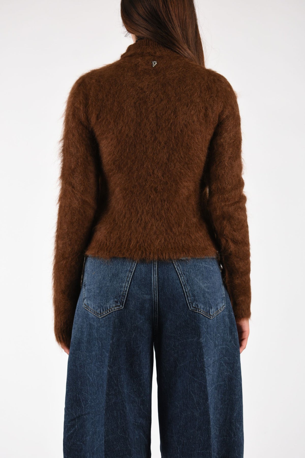 maglia a collo alto in misto lana DT441M01020D002