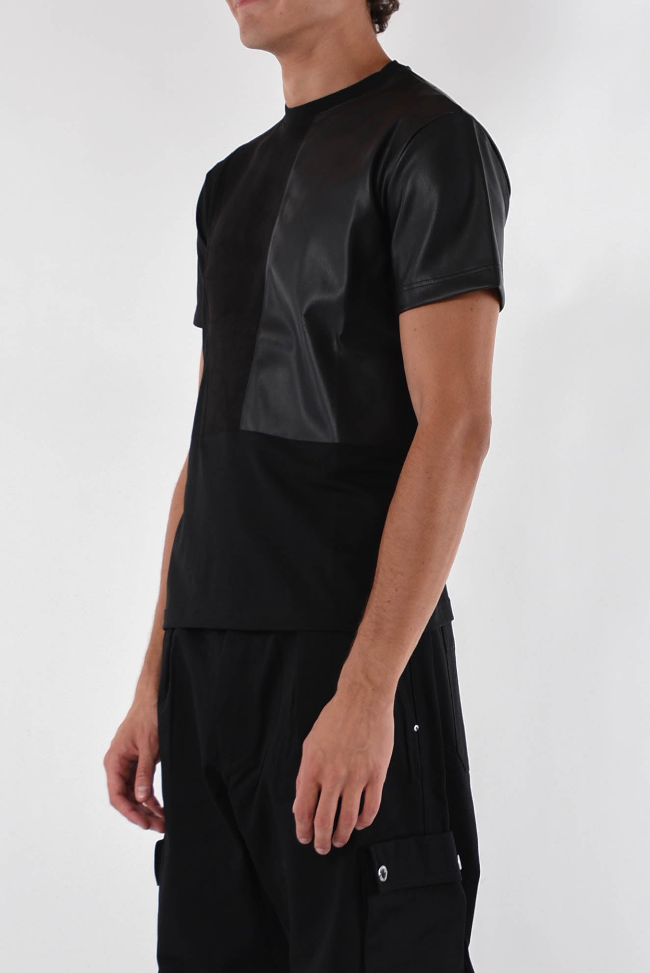 LES HOMMES T-shirt faux leather details