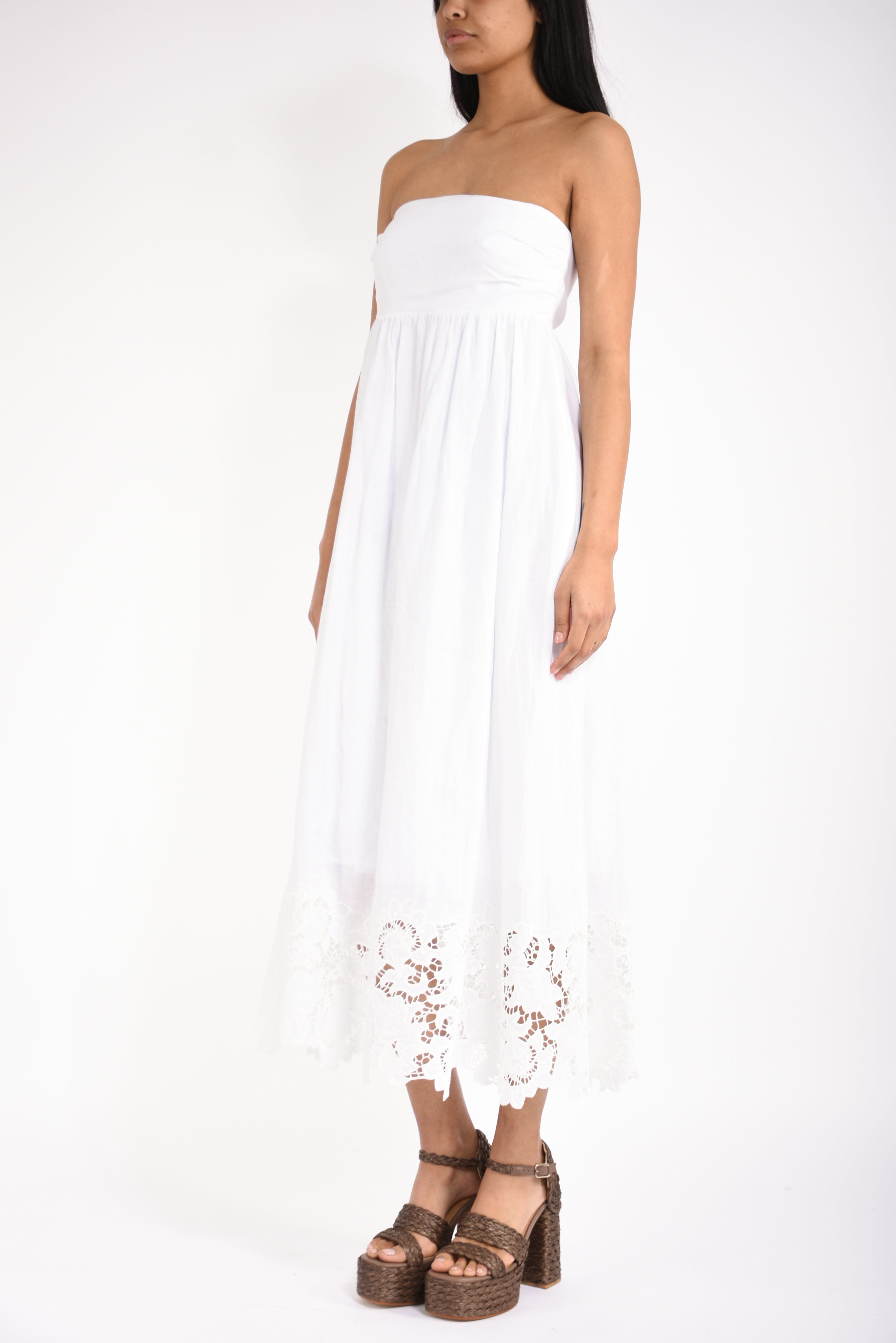 abito lungo bustier scena