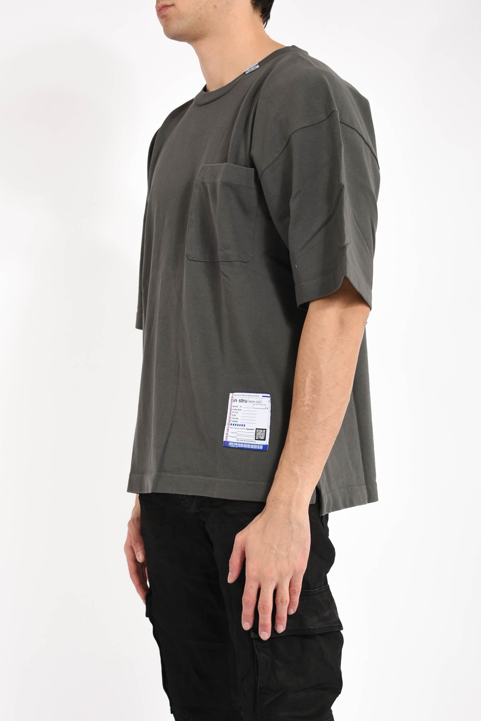 t-shirt pocket