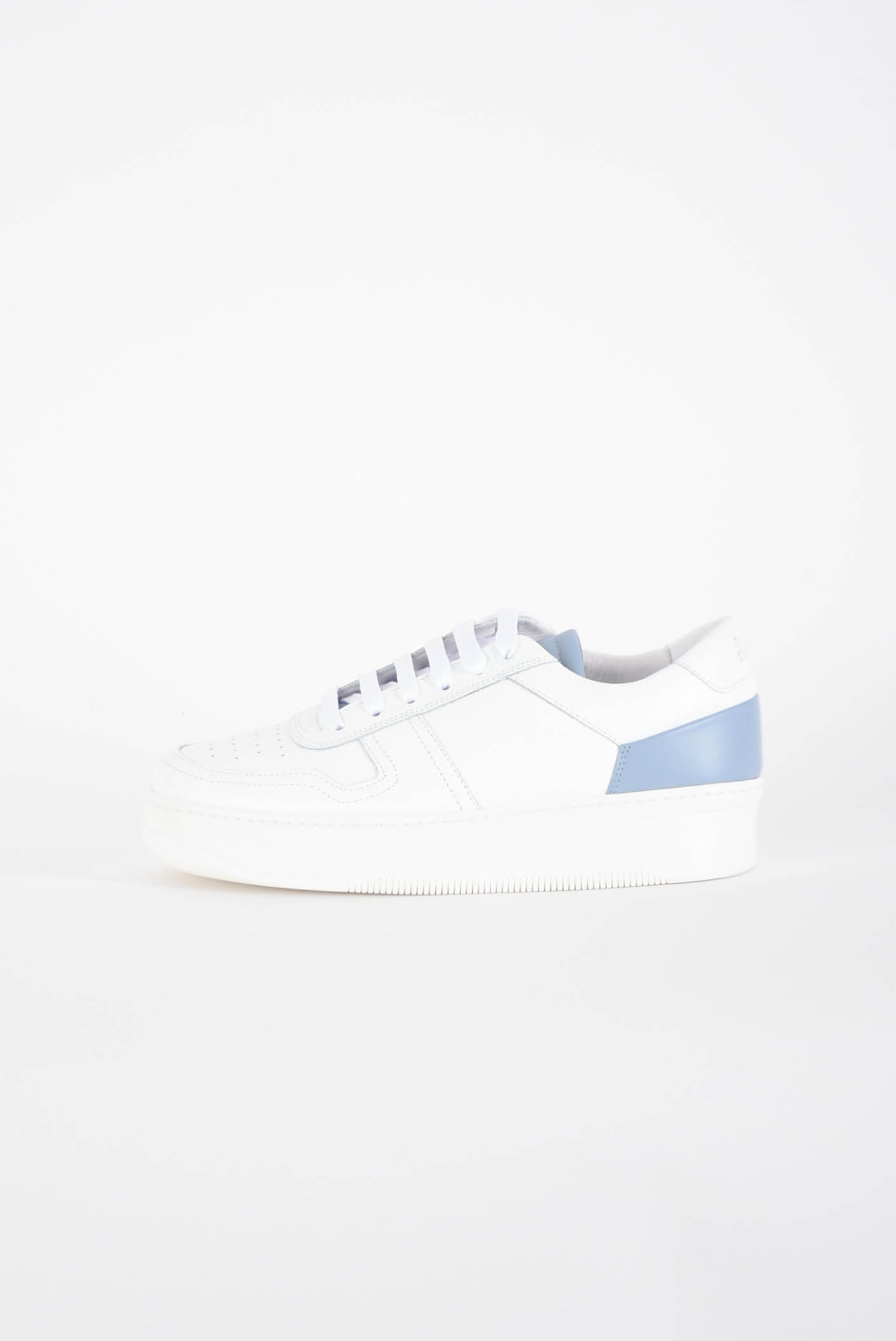 NATIONAL STANDARD Sneakers in pelle