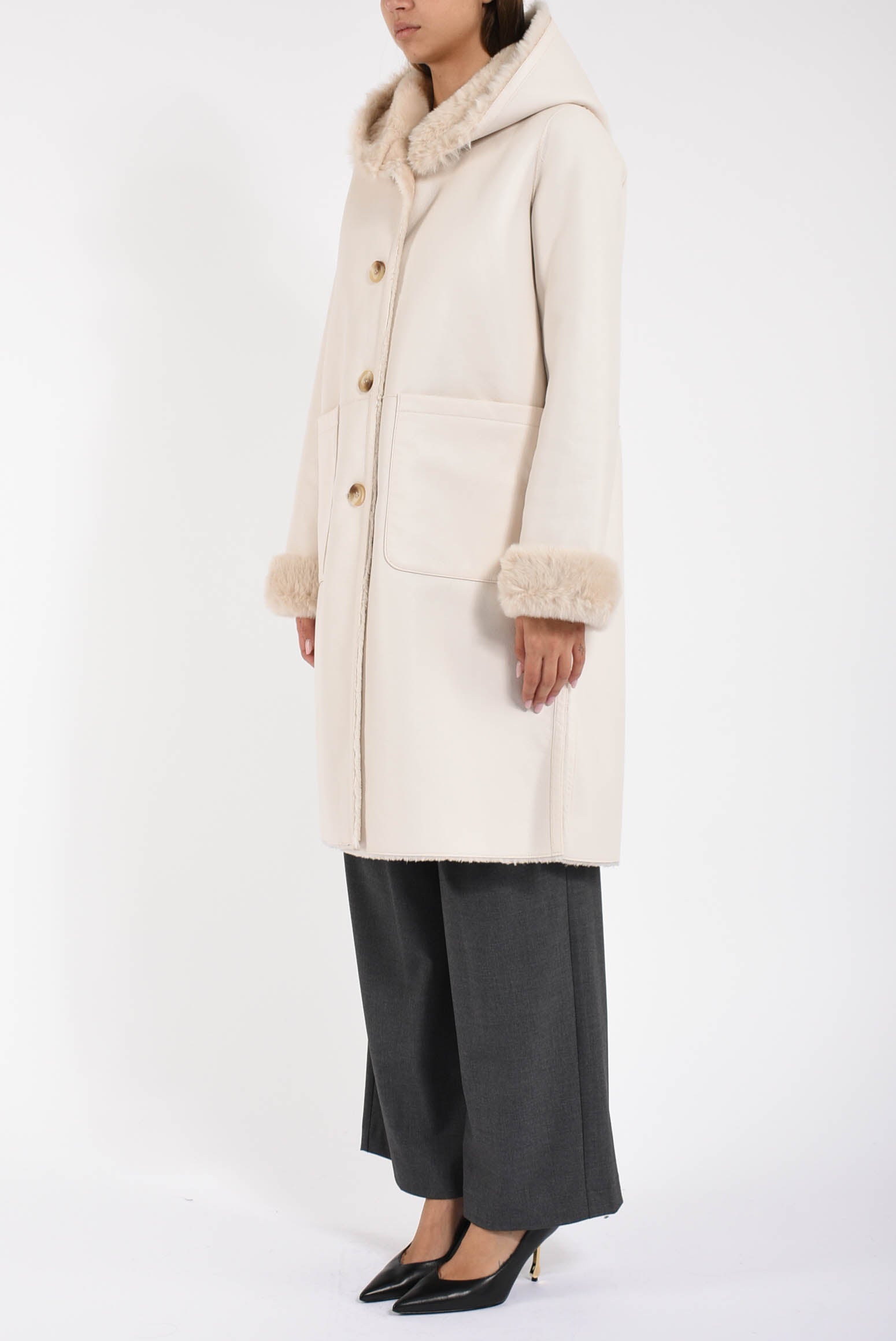 cappotto reversibile in ecopelliccia