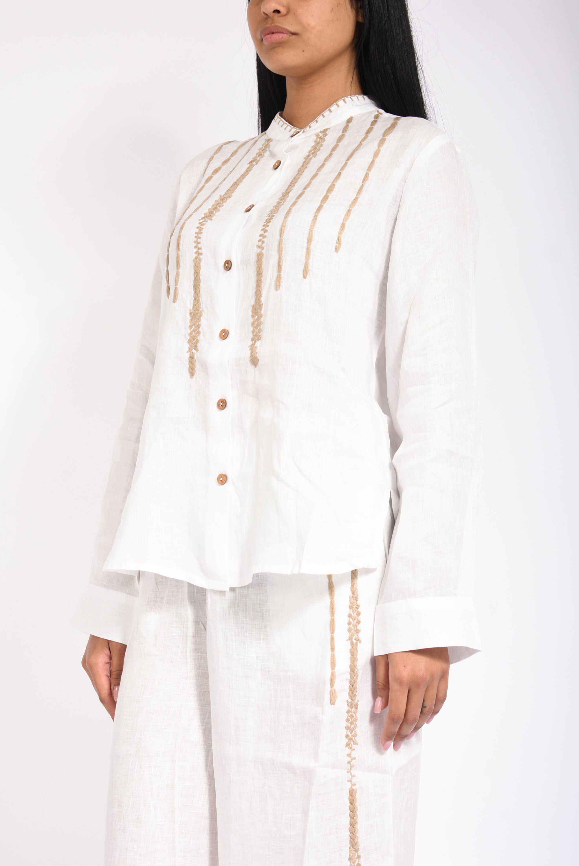 camicia ricamata lino